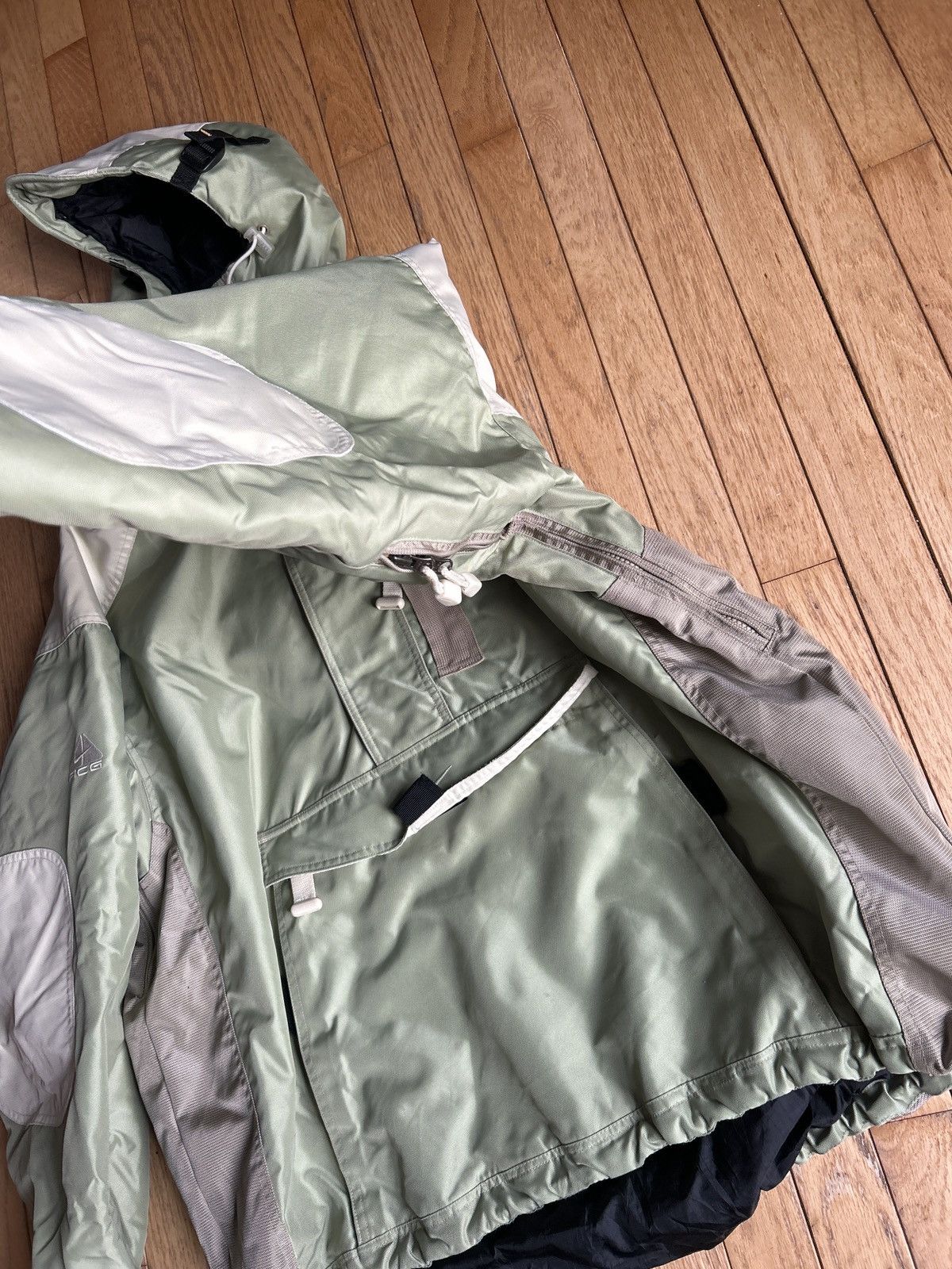 Nike ACG vintage heavy jacket