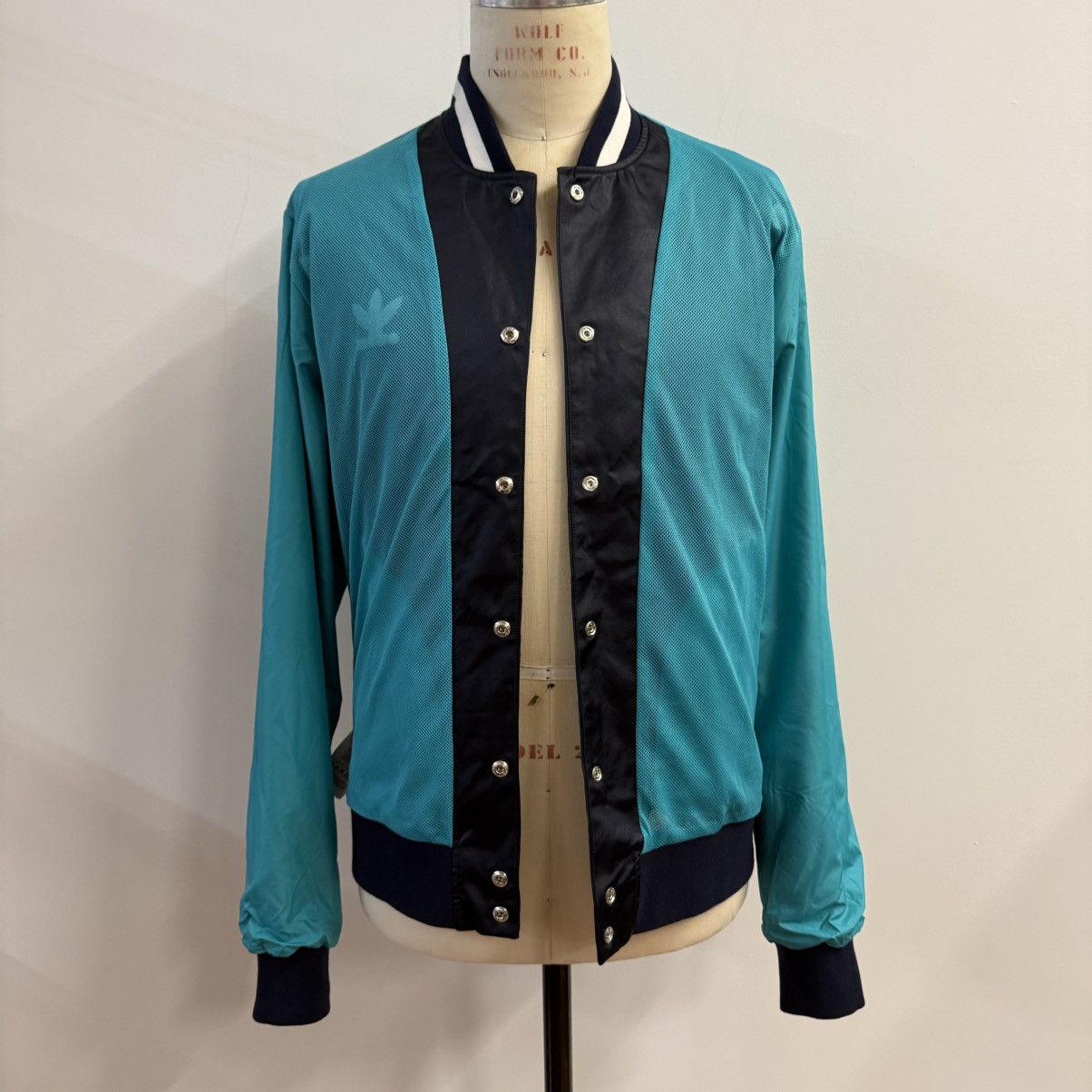 Adidas × Pharrell Adidas Originals x Pharrell Williams “528HZ” Daisy Bomber Size US XL / EU 56 / 4 - 12 Thumbnail