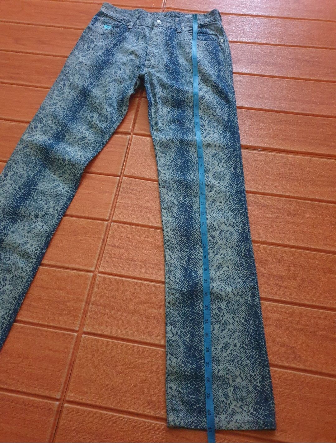 Japanese Brand 💥Wrangler W-girl snake full print japanese pant Size US 27 - 9 Thumbnail