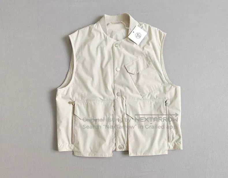 Hermes Hermes Men's vest vest, nylon fabric, multi-pocket design Size US M / EU 48-50 / 2 - 1 Thumbnail