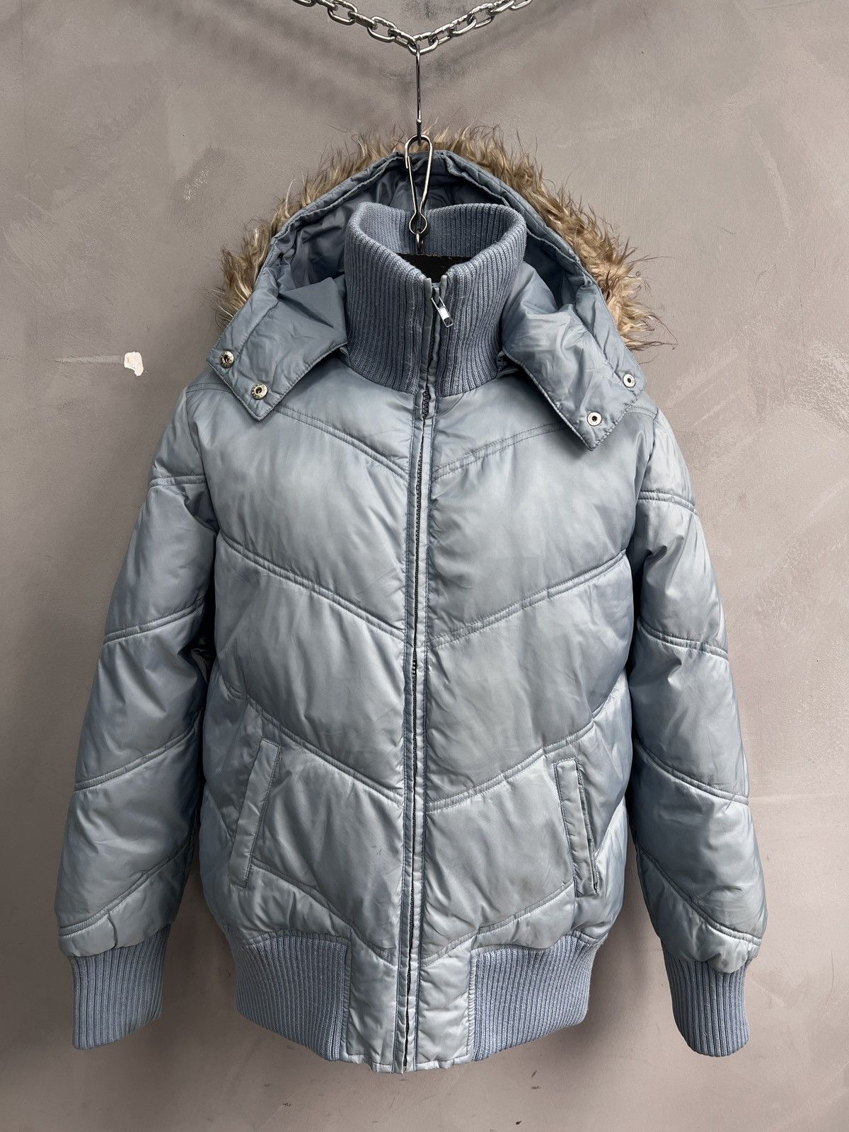 Hysteric Glamour Cropped bomber Jacket Blue Fur hood Ifsixwasnine style Y2K Size US M / EU 48-50 / 2 - 1 Thumbnail