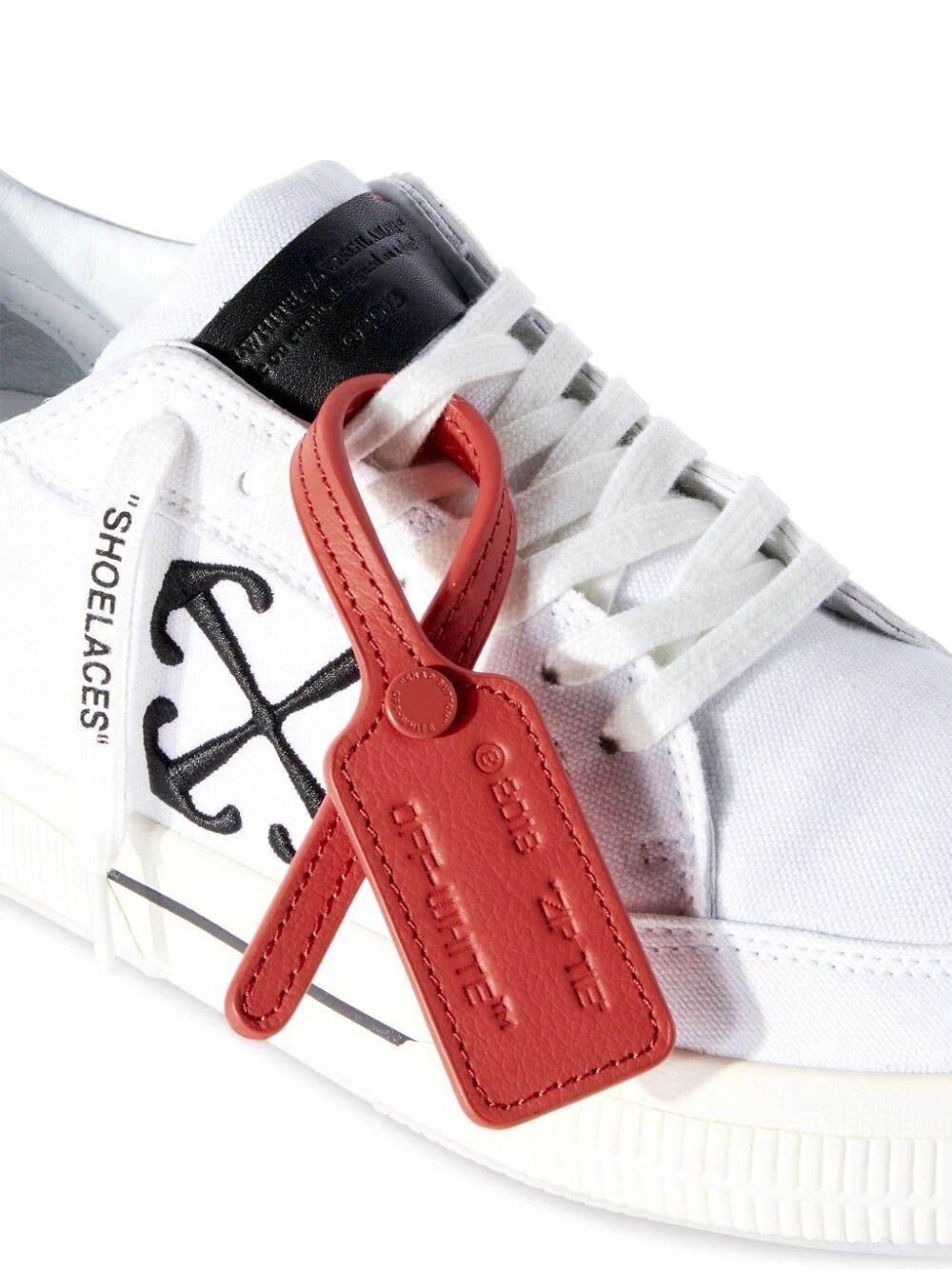 Off-White o1s22i1n0824 Canvas Vulcanized Low-Top Sneakers in White Size US 10 / IT 40 - 2 Thumbnail
