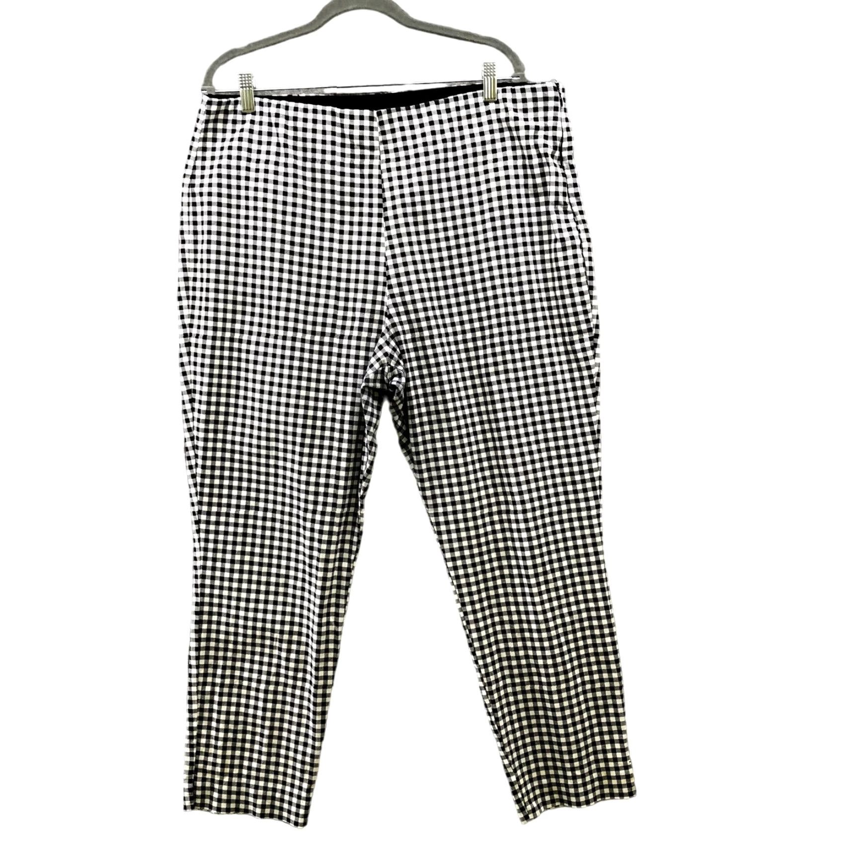 Old Navy Old Navy Wow Crop Slim Fit Pants Womens 18 Black White Gingham High Rise Cropped Pants Plus Size Womens 18 Black White Gingham Punk Rock Style Size 40" / US 18 - 2 Thumbnail