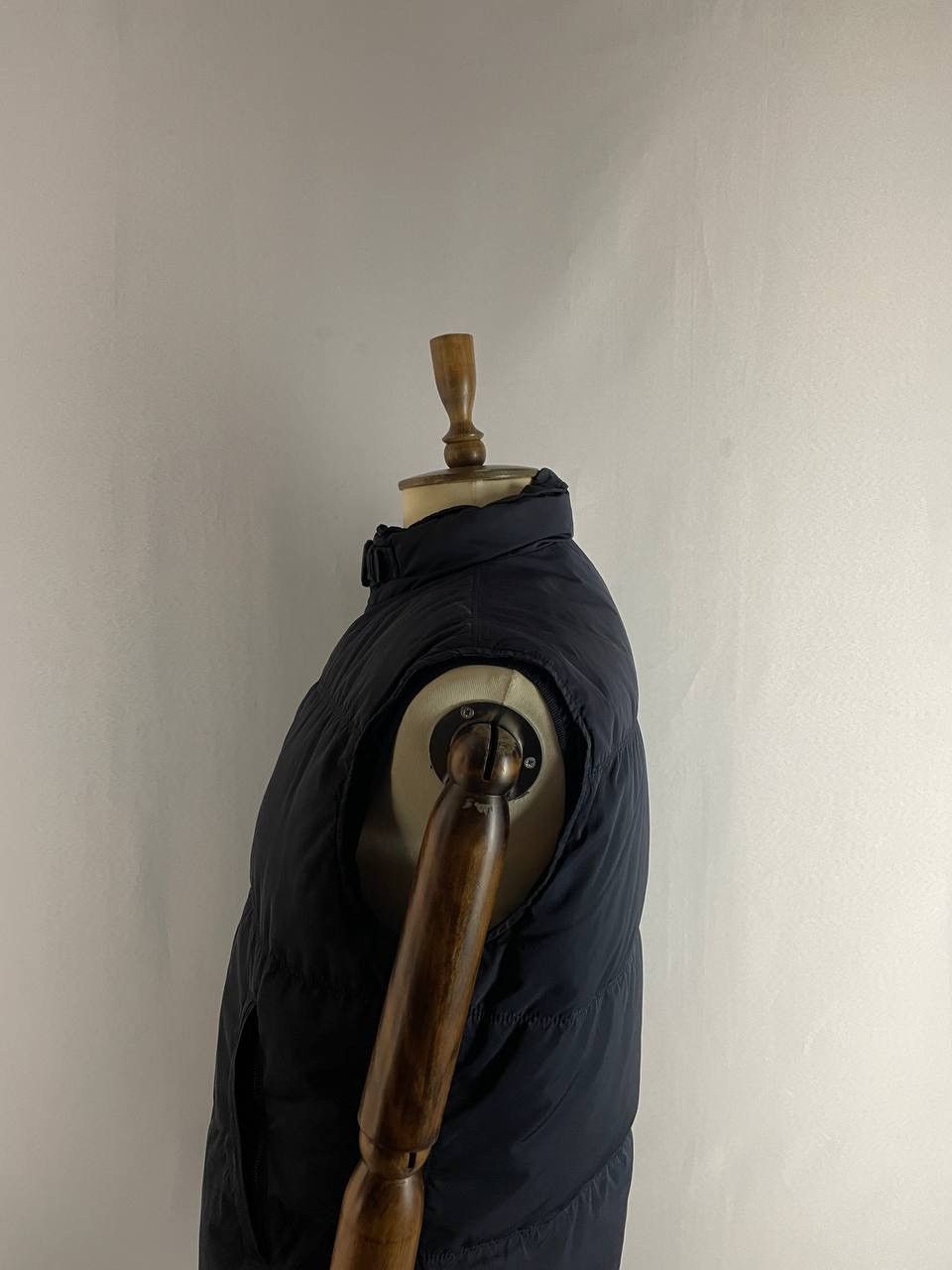 Burberry Burberry Brit Down Vest Navy Jacket Nova Check Size US L / EU 52-54 / 3 - 5 Thumbnail