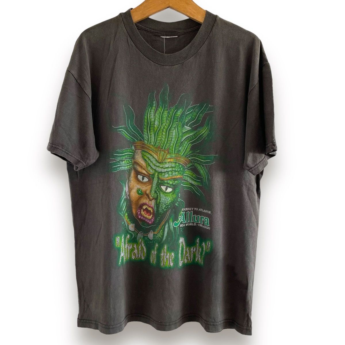 Expert Horror × Hypebeast Allura Journey to Atlantis Sea World T-shirt Vintage Size US L / EU 52-54 / 3 - 3 Thumbnail