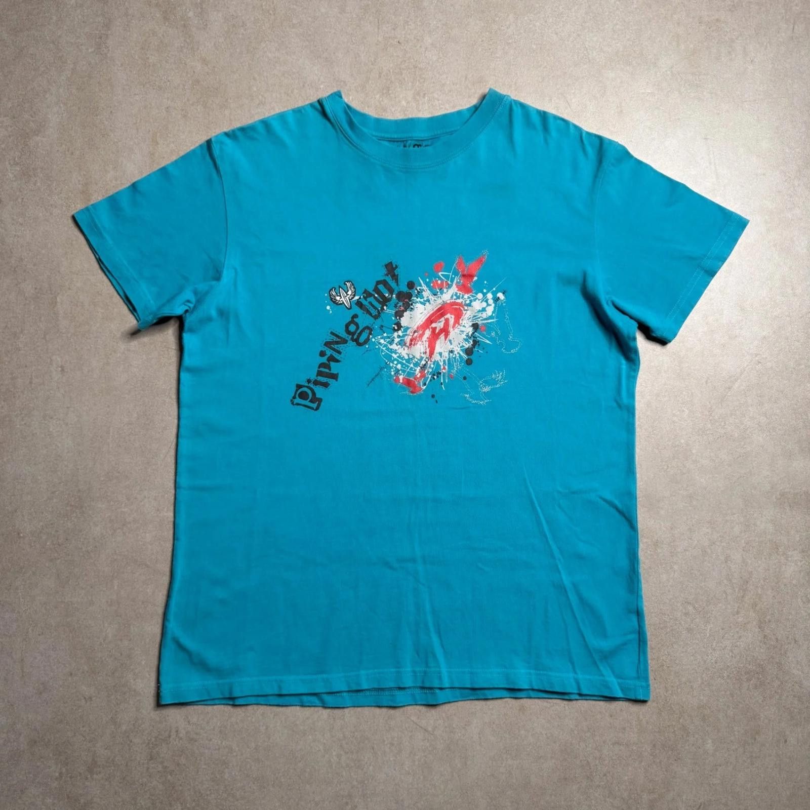Designer Vintage Pipinghot Spray Graphic T-Shirt- L Size US L / EU 52-54 / 3 - 1 Thumbnail