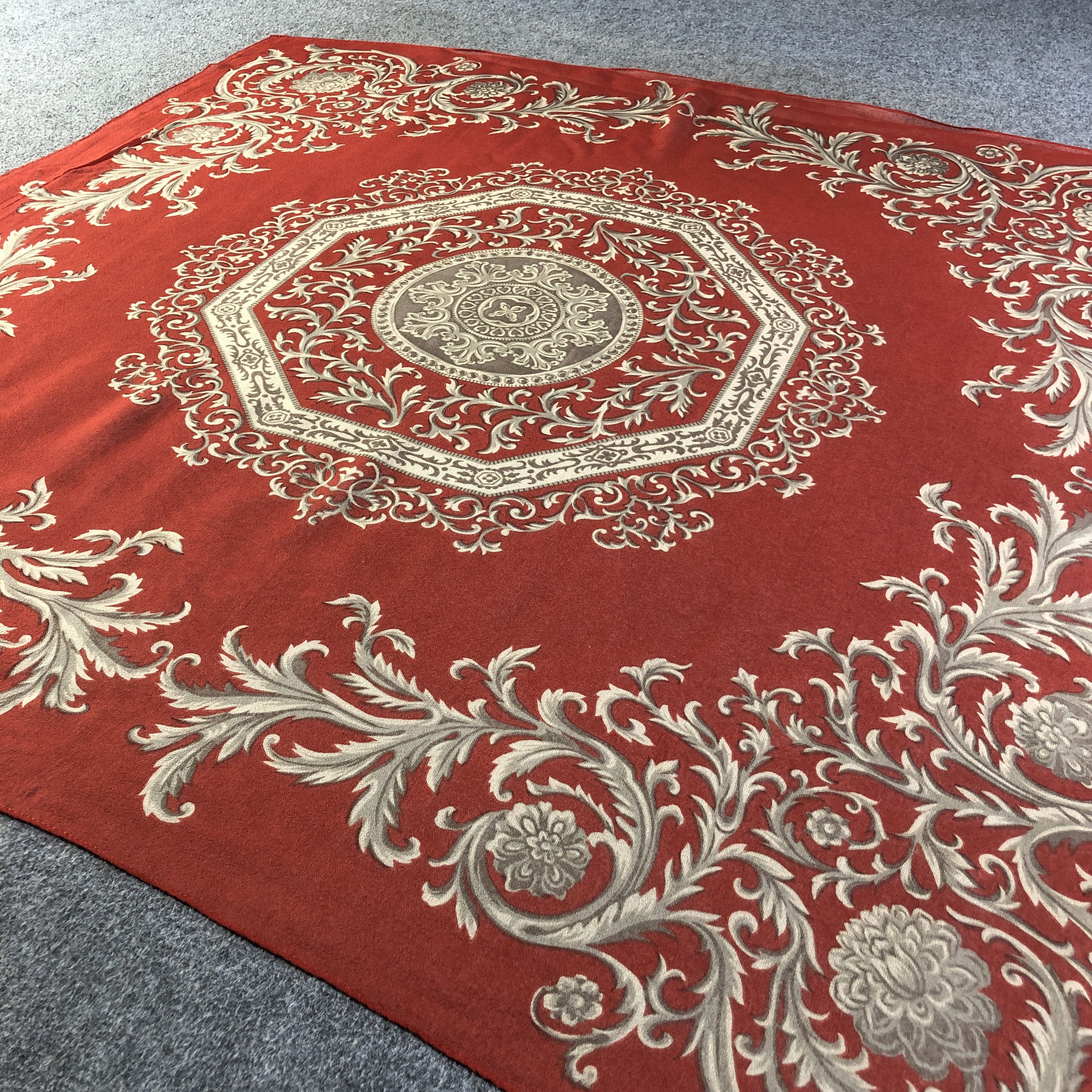 Vintage Unknown Baroque Luxuryd Silk Scarf M1038 Size ONE SIZE - 3 Thumbnail