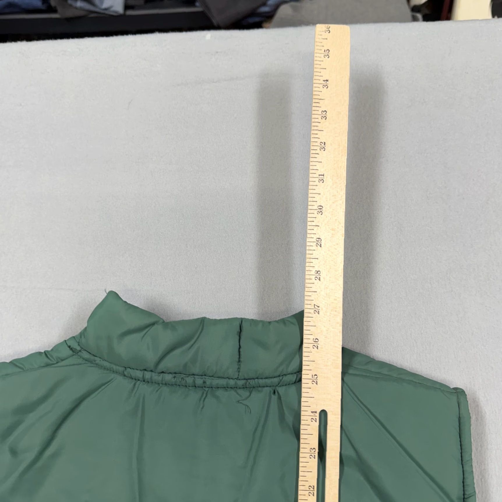 Vintage VINTAGE Warwick Vest Mens M Green Quilted Puffer NK Logo Snap Front USA Outdoor Casual Workwear Winter Size US M / EU 48-50 / 2 - 8 Thumbnail