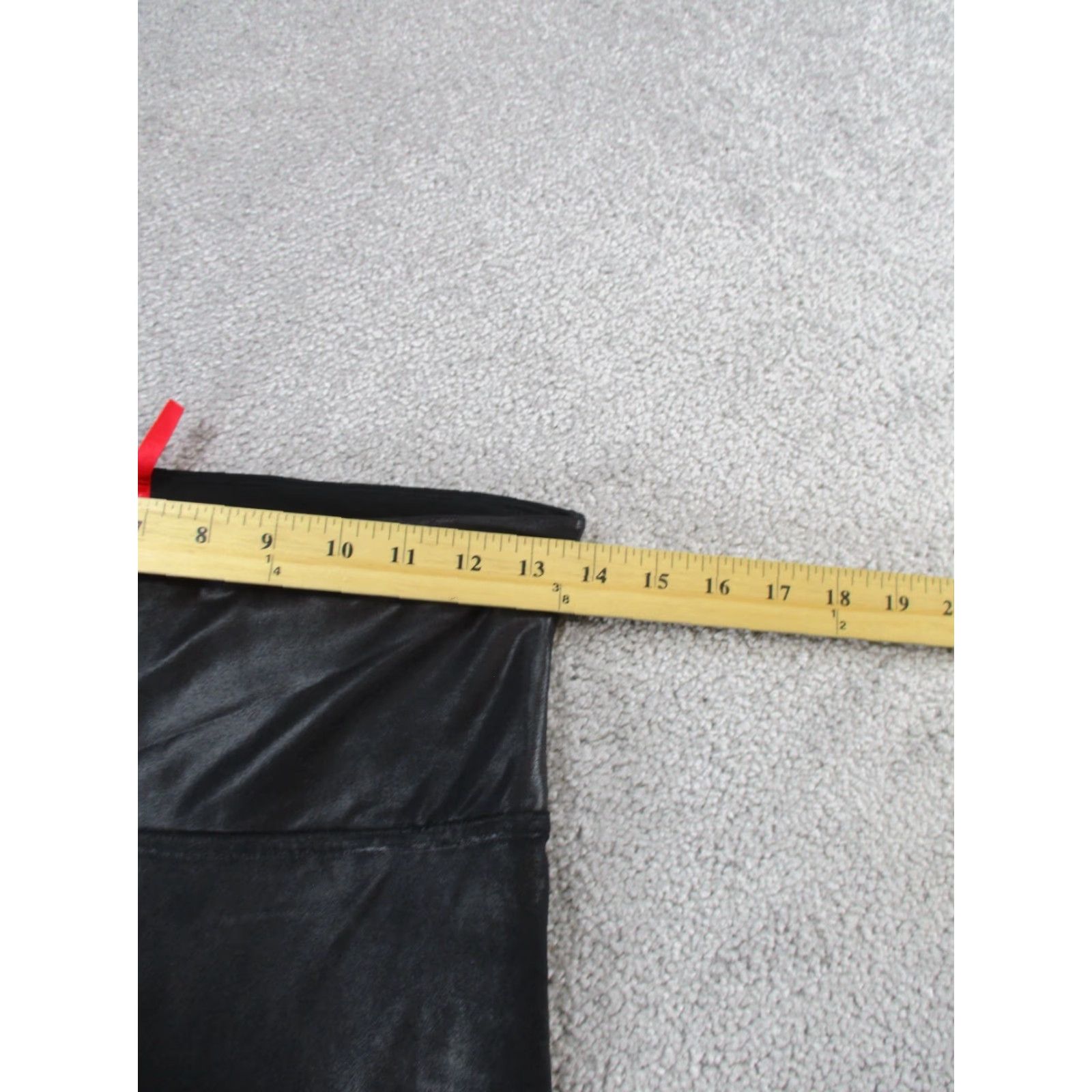 Spanx Spanx Leggings Womens Large Black Faux Leather Size 36" / US 14 / IT 50 - 6 Thumbnail