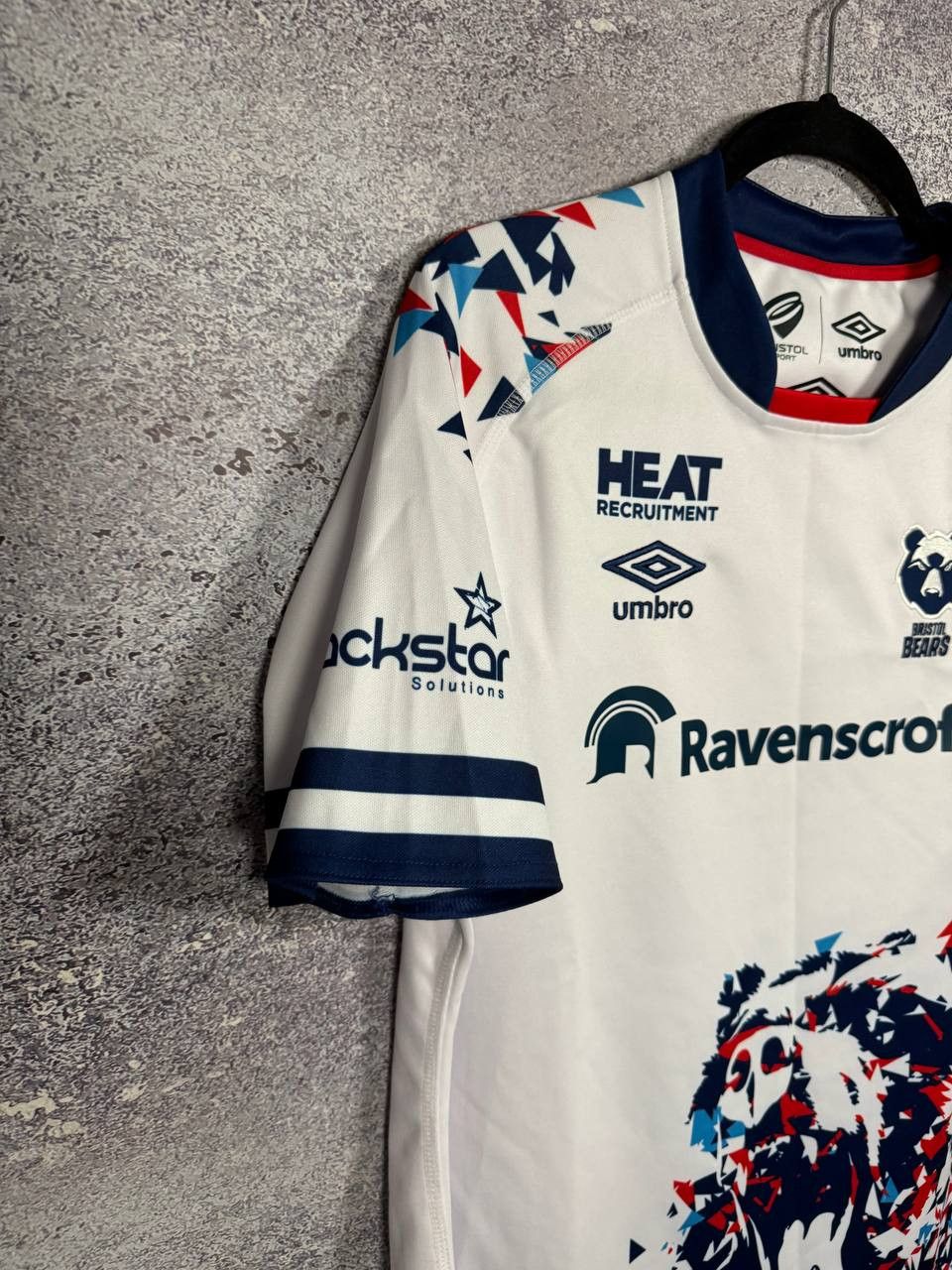 Umbro Bristol Bears Rugby Away Cup Shirt 2021/22 Umbro Pro GPS TOP Size US L / EU 52-54 / 3 - 6 Thumbnail
