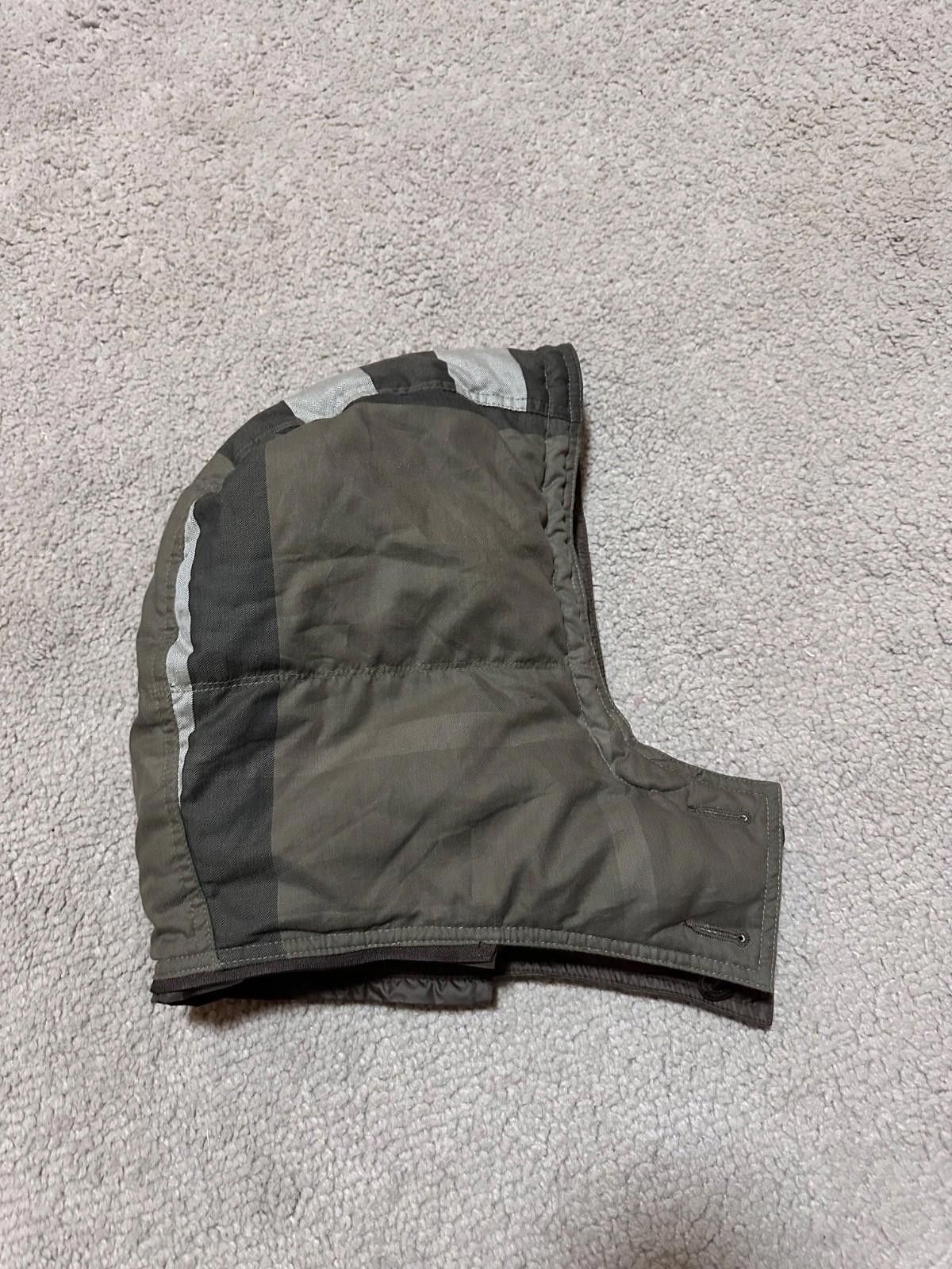 Burberry Burberry Hood For Jacket Olive Size US M / EU 48-50 / 2 - 5 Thumbnail