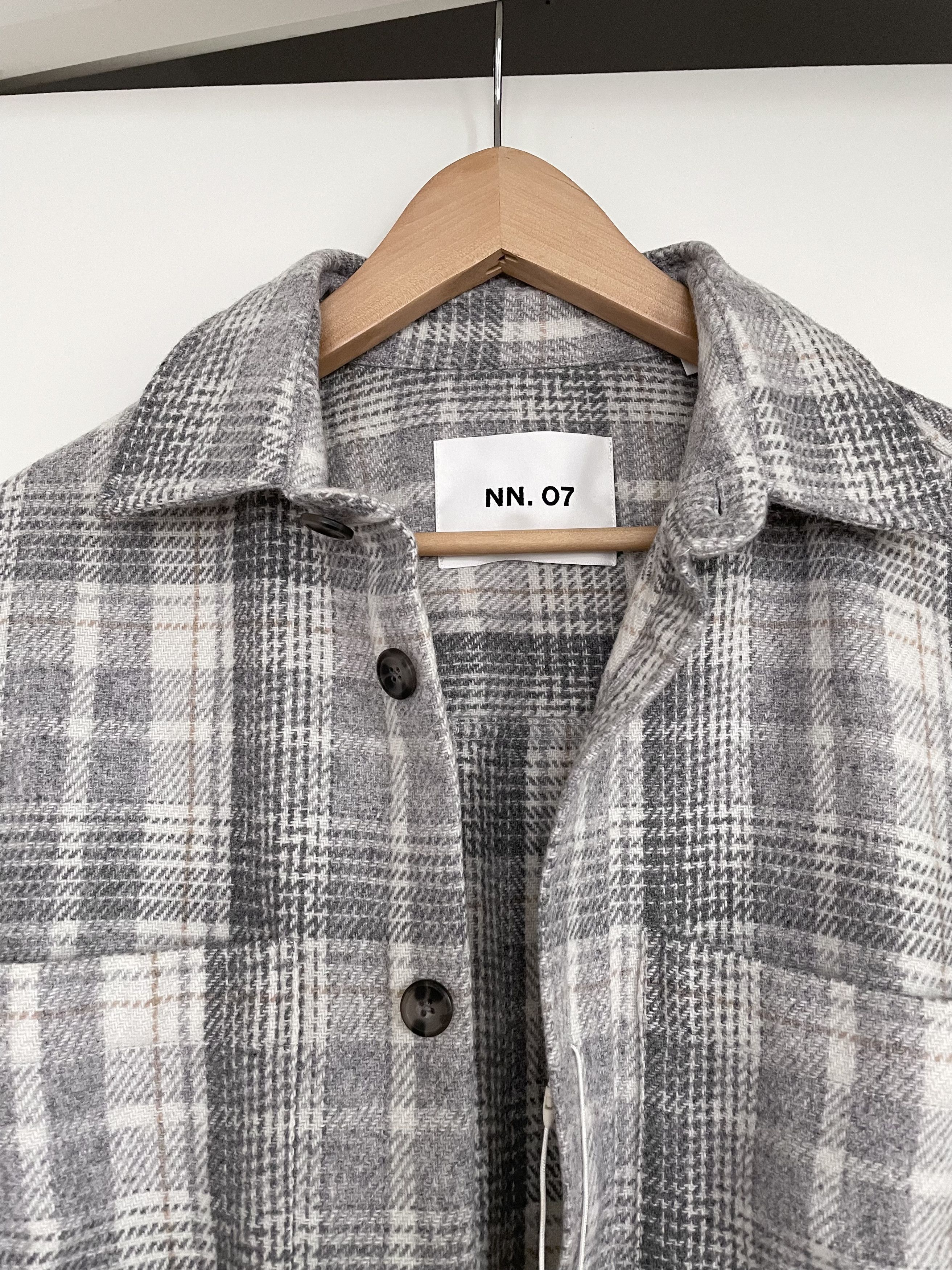 NN07 No Nationality NN07 Frode Wool Blend Flannel Overshirt Sz M Size US M / EU 48-50 / 2 - 3 Thumbnail