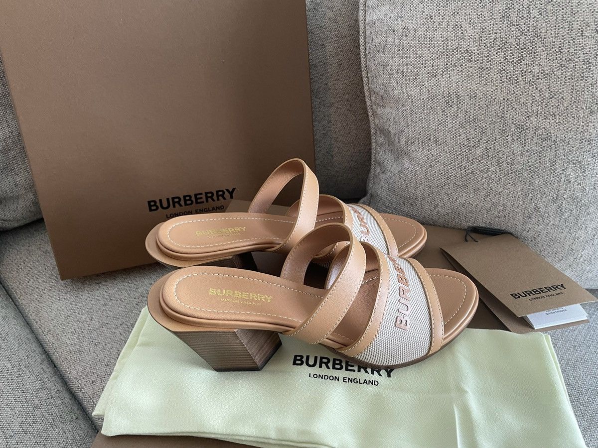 Burberry Burberry logo sandals | brand new never worn | box not inc Size US 8 / IT 38 - 7 Thumbnail