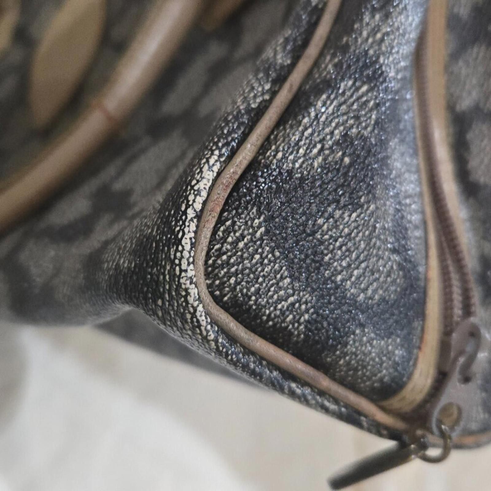 Yves Saint Laurent Vintage YSL Yves Saint Laurent Top Handle Bag w/COA Size ONE SIZE - 8 Thumbnail