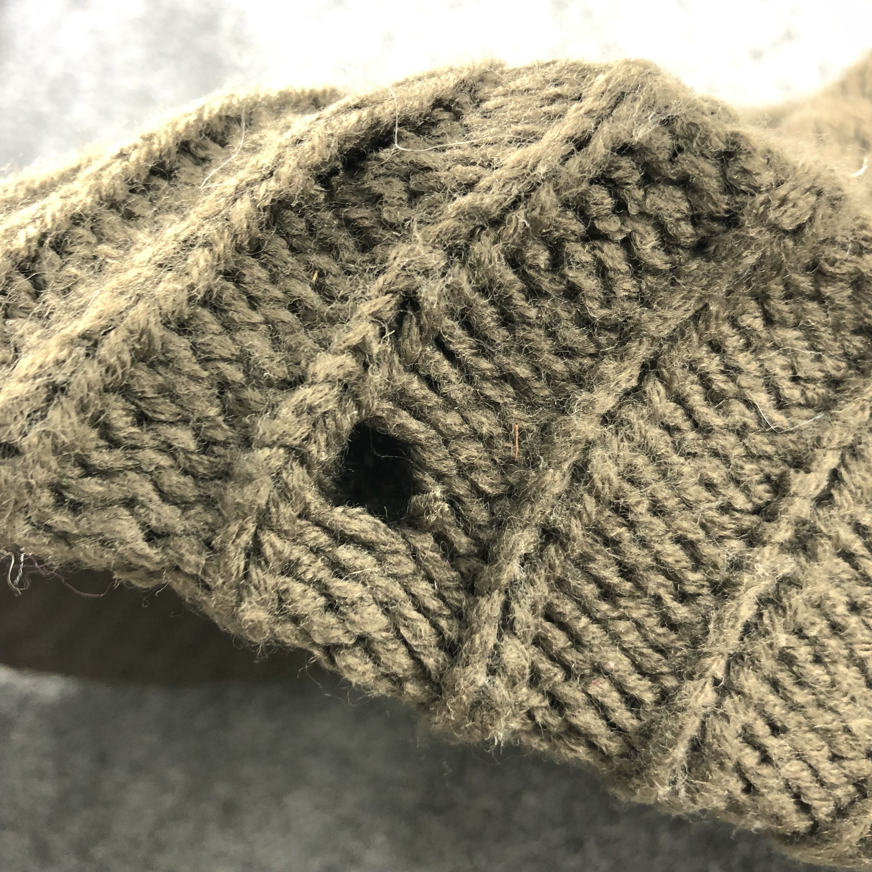 Vintage Unknown M Second Cable Knit Snowcap Snow Hat Beanie B41 Size ONE SIZE - 7 Thumbnail