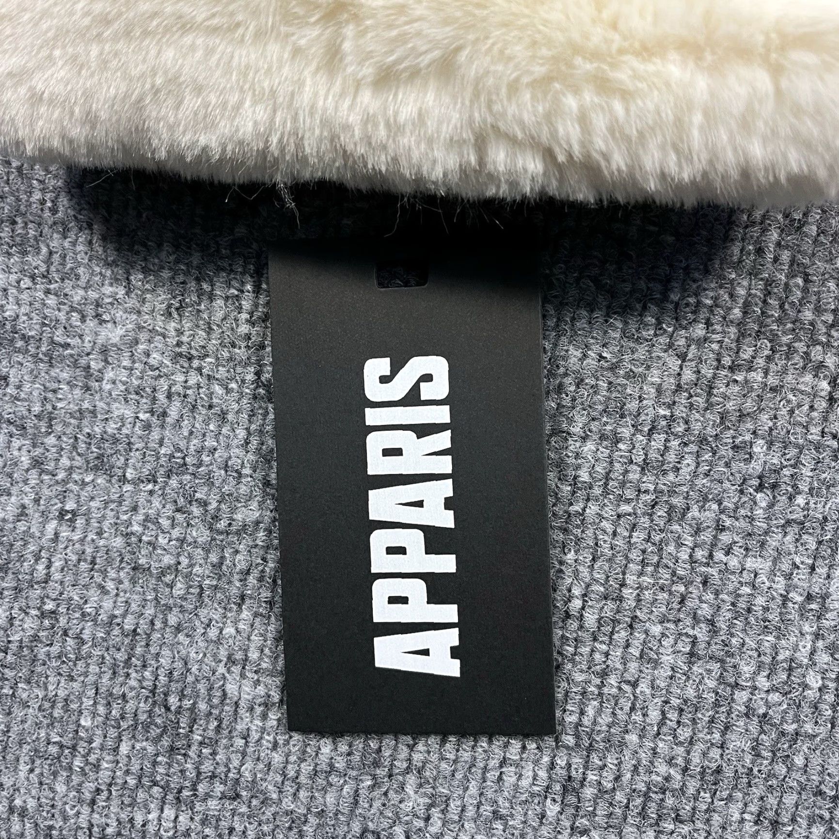 APPARIS Apparis Bambi Scarf Vegan Faux Fur NWT Size ONE SIZE - 5 Thumbnail