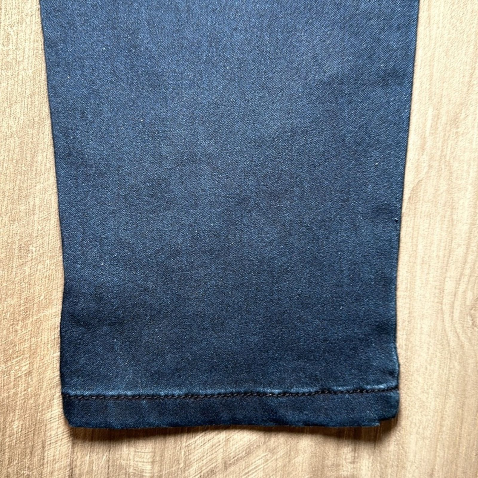 Chicos Chico’s Perfect Stretch Sateen Jegging - 1 Short Size 30" / US 8 / IT 44 - 3 Thumbnail