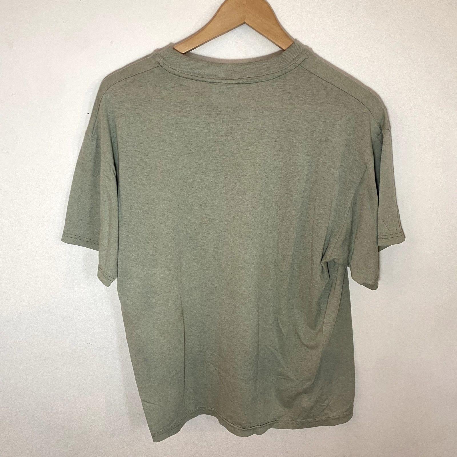 Hanes × Vintage Vintage 90s Barber Shop T Shirt Faded Single Stitch Size US L / EU 52-54 / 3 - 3 Thumbnail