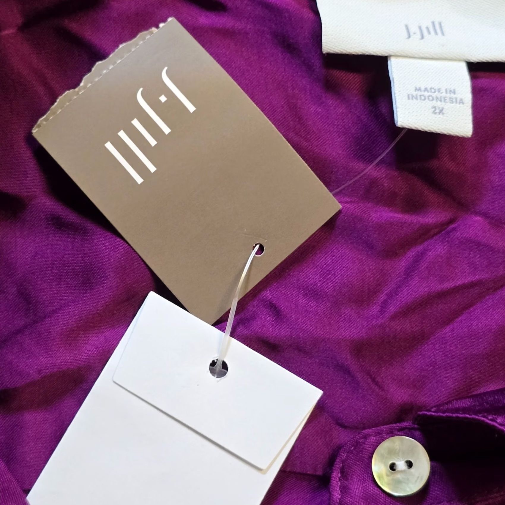 J. Jill J Jill Top Women 2X Purple Satin Button Long Sleeve Blouse Casual Shirt Satin Buttoned Vintage No Womens Shirt Contemporary Casual Sleeve Short-Long? Size XXL / US 16-18 / IT 52-54 - 4 Thumbnail