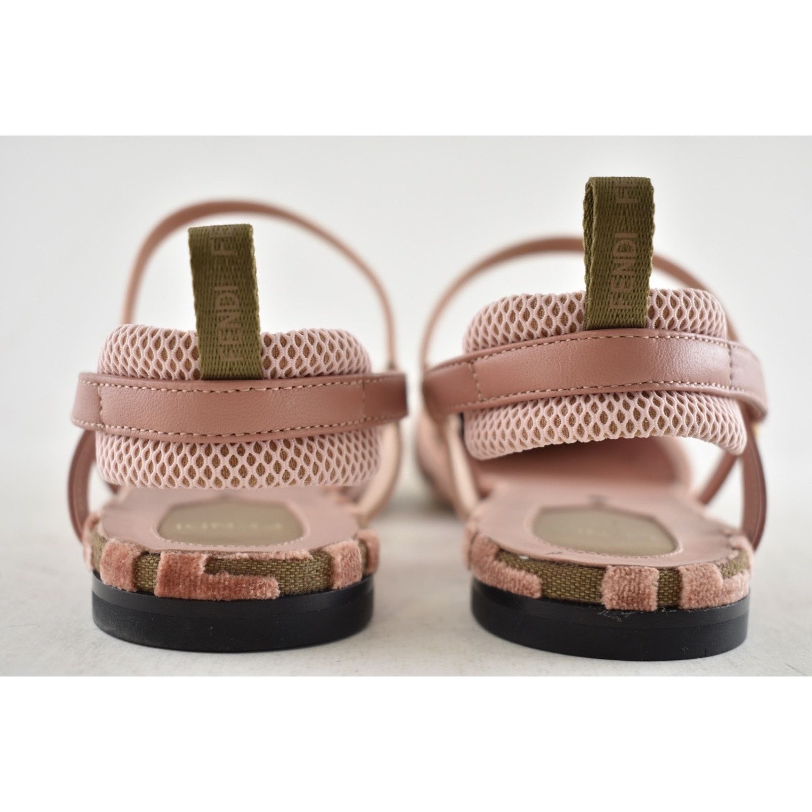 Fendi Fendi Colibri Lite Pink Beige Velvet FF Logo Flats 37.5 Size US 7.5 / IT 37.5 - 15 Thumbnail