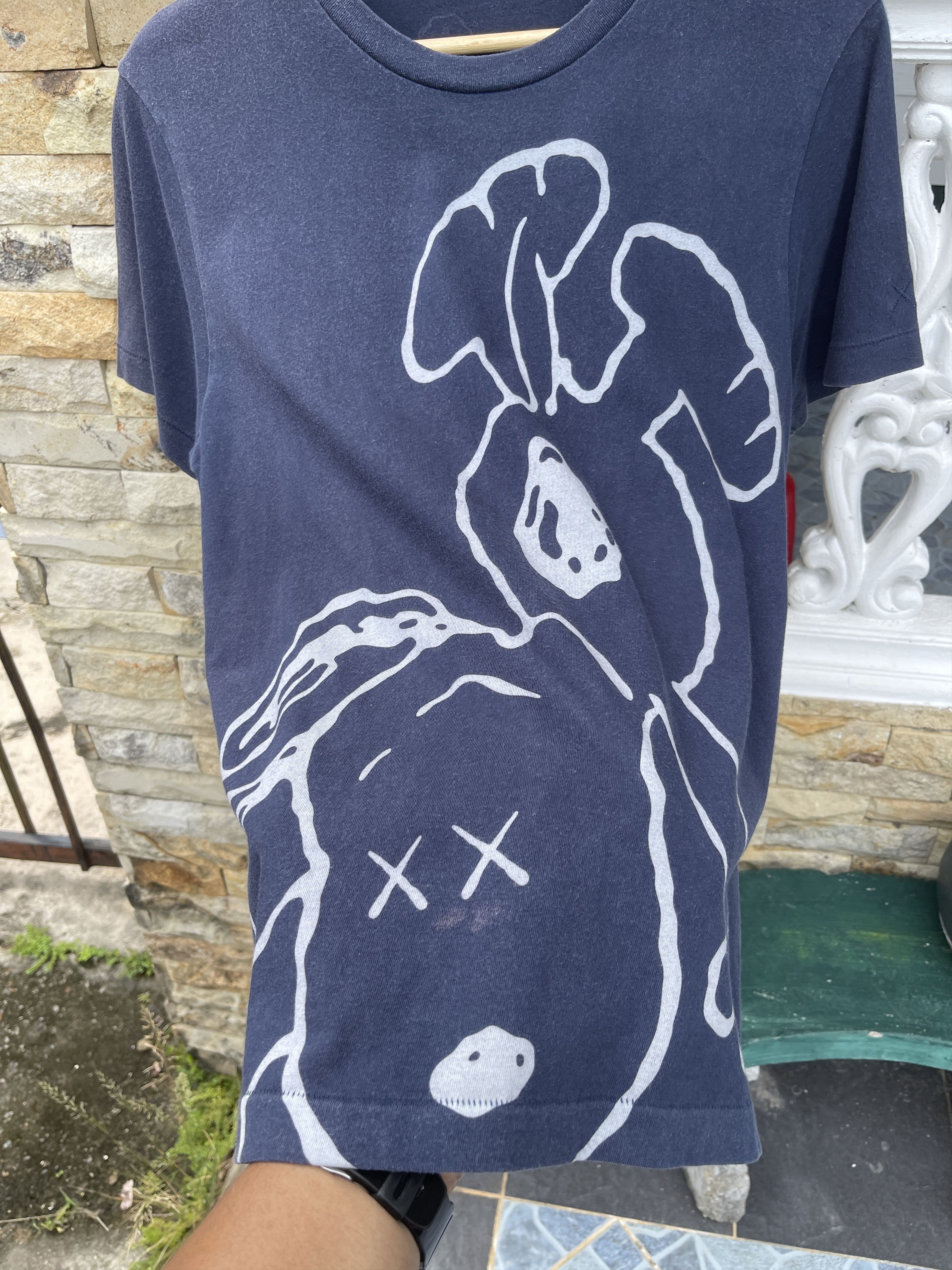 Kaws × Peanuts × Uniqlo Last Drop🔥Rare🔥Vintage KAWS Japanese Uniqlo T-Shirt Size US M / EU 48-50 / 2 - 4 Thumbnail