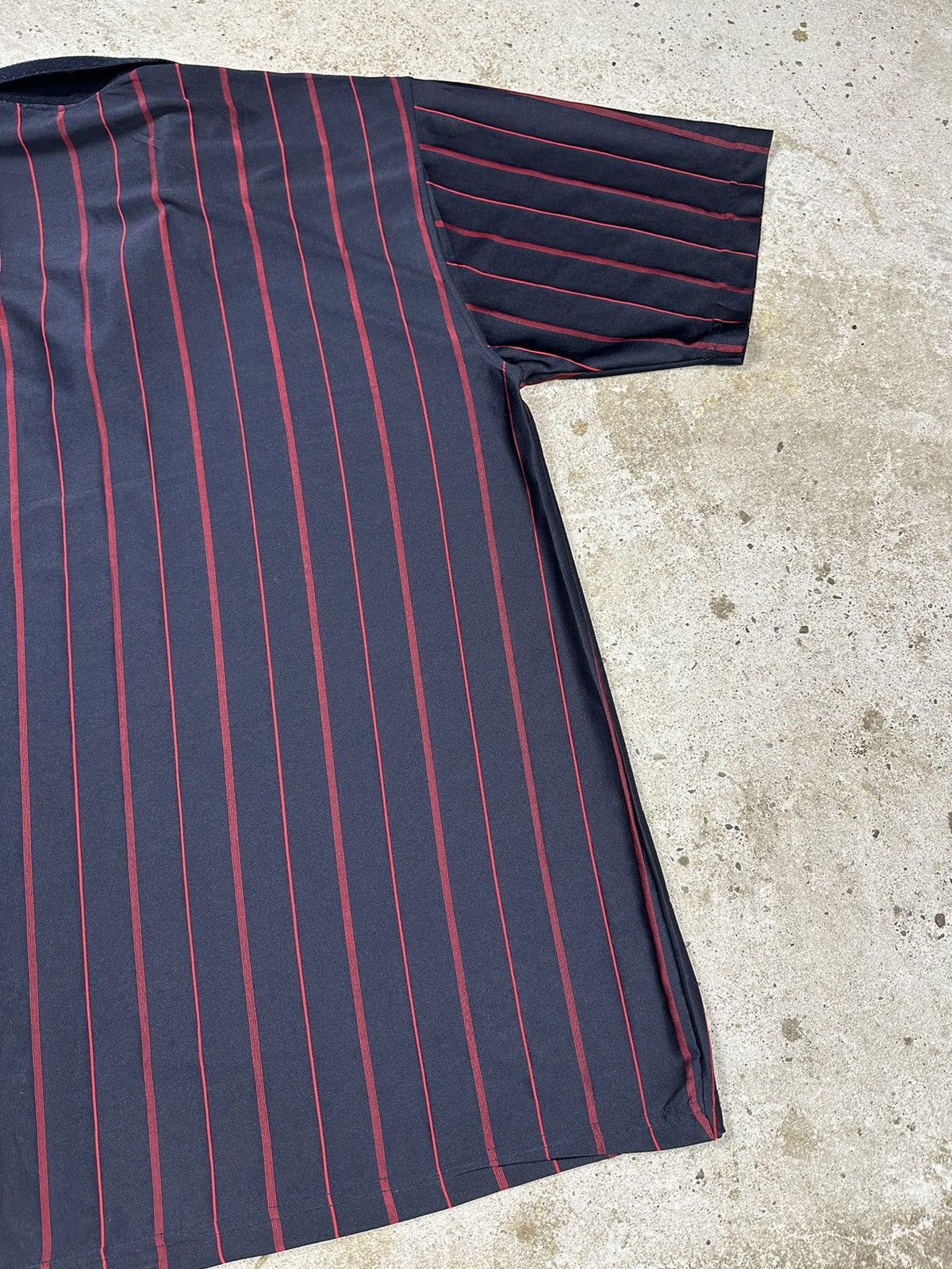 Yves Saint Laurent Vintage 90s Yves Saint Laurent Silk Striped Polo Tee T Shirt Size US L / EU 52-54 / 3 - 9 Thumbnail