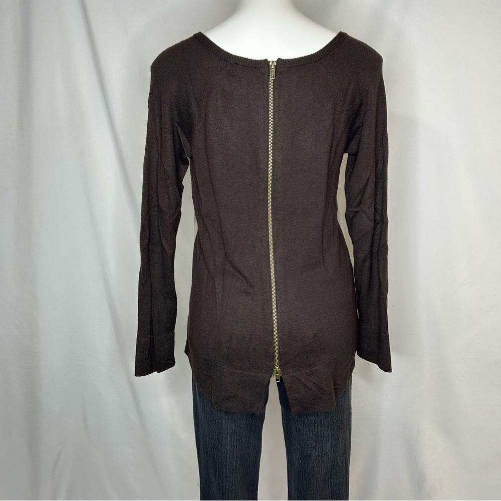 Designer Joan Vass Chic Two-Tone Zip-Back Sweater, M Size M / US 6-8 / IT 42-44 - 3 Thumbnail