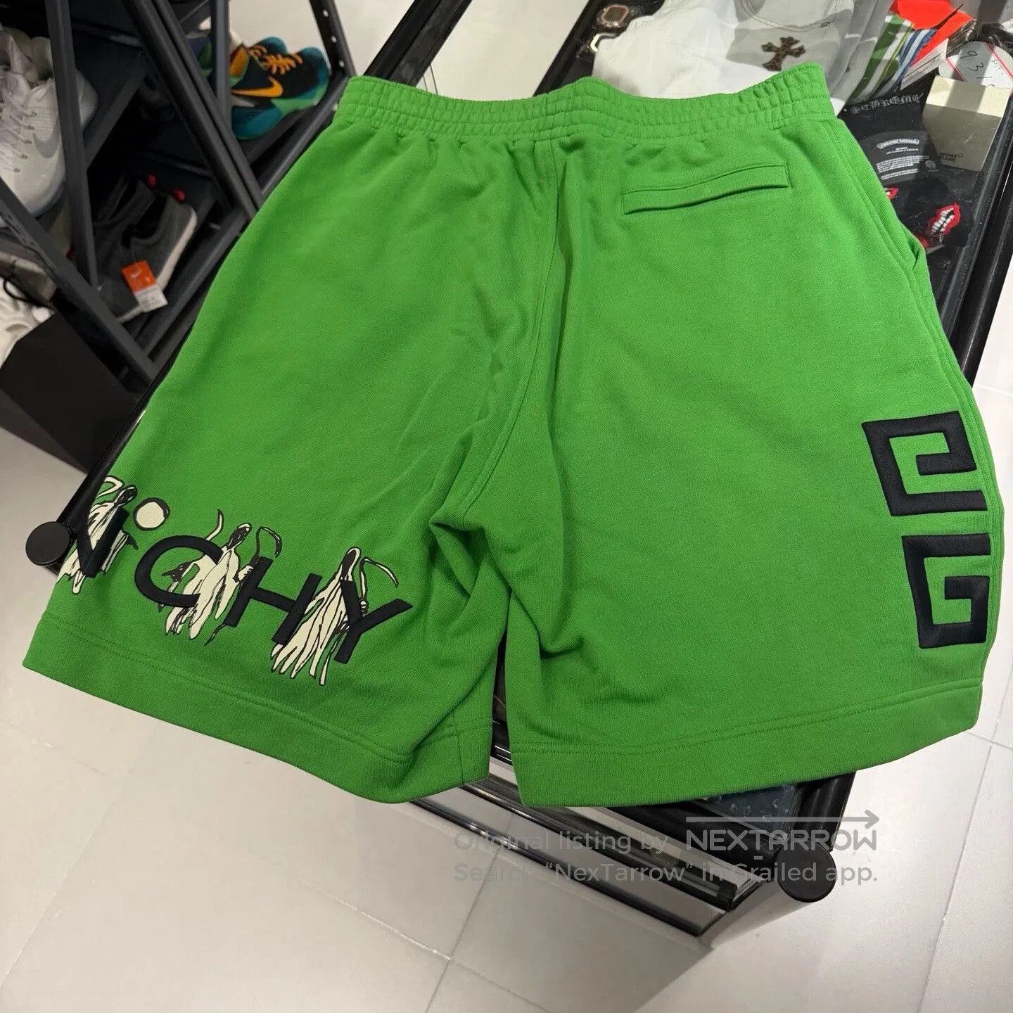 Givenchy Givenchy SS22 Logo Embroidered Cotton Shorts. Size US 43 - 6 Thumbnail