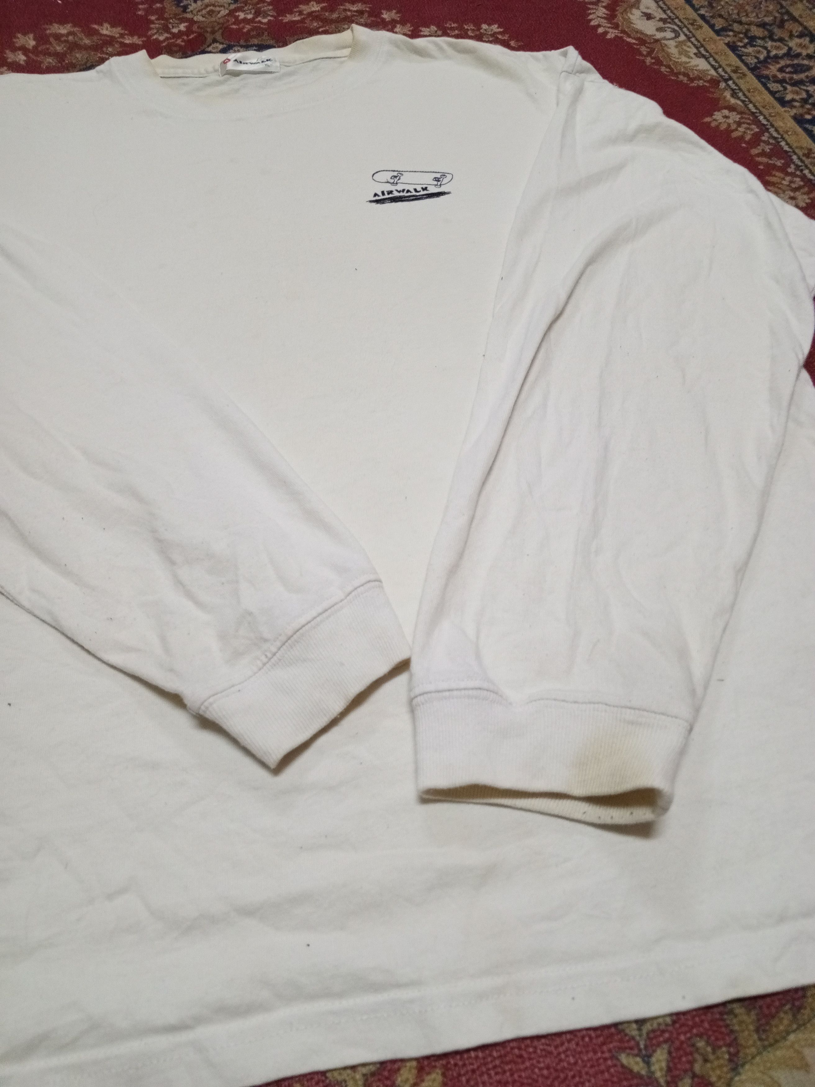 Airwalk 🔥Airwalk🔥 skateboard // white long sleeve Size US XL / EU 56 / 4 - 4 Thumbnail