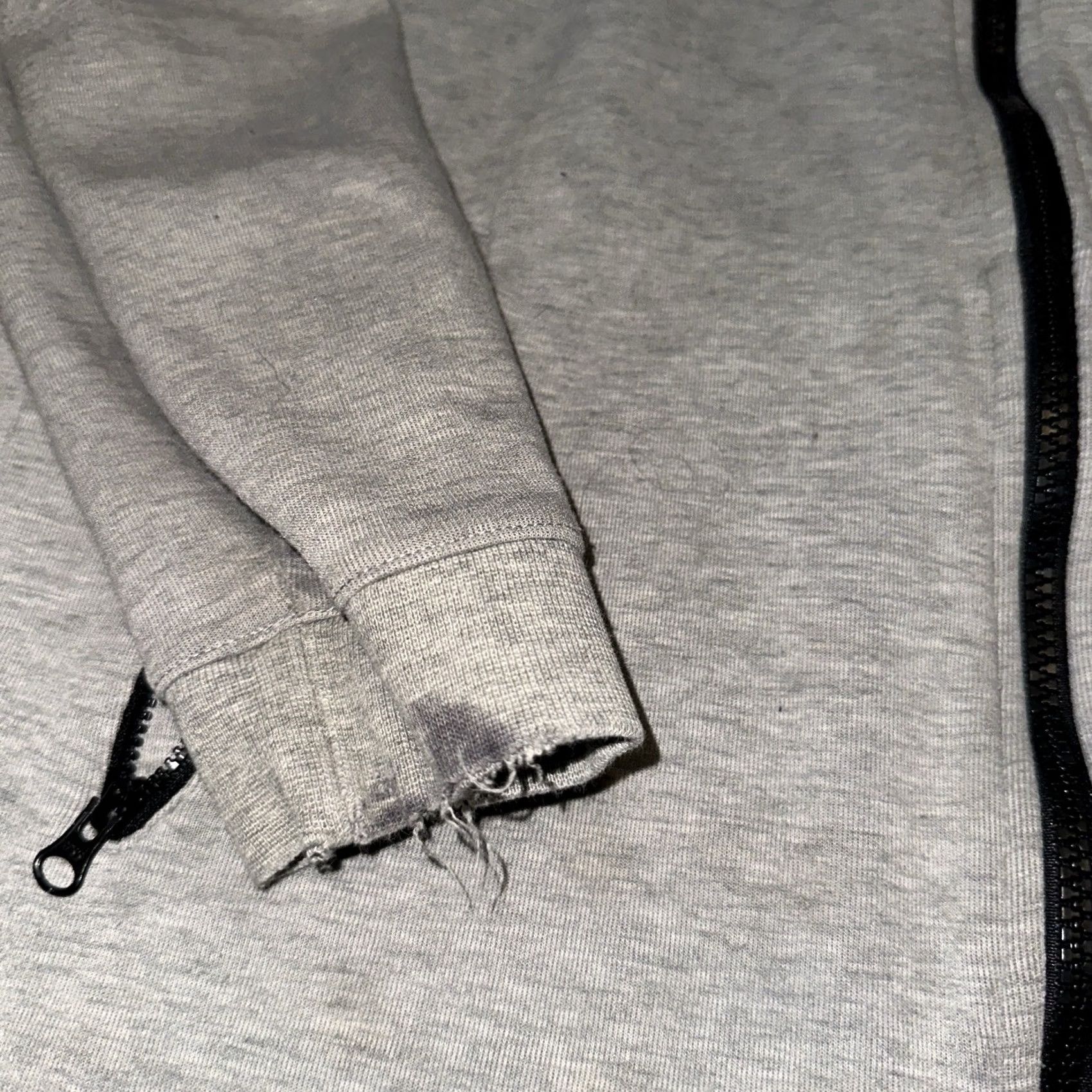 Nike Nike Tech Fleece Hoodie Mens Small Gray Regular Full Zip Pockets Nike Sportswear Size US S / EU 44-46 / 1 - 2 Thumbnail