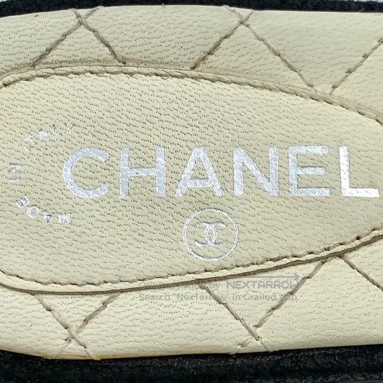 Chanel Chanel Black pearl double C decoration casual flat one-wor Size US 5 / IT 35 - 7 Thumbnail
