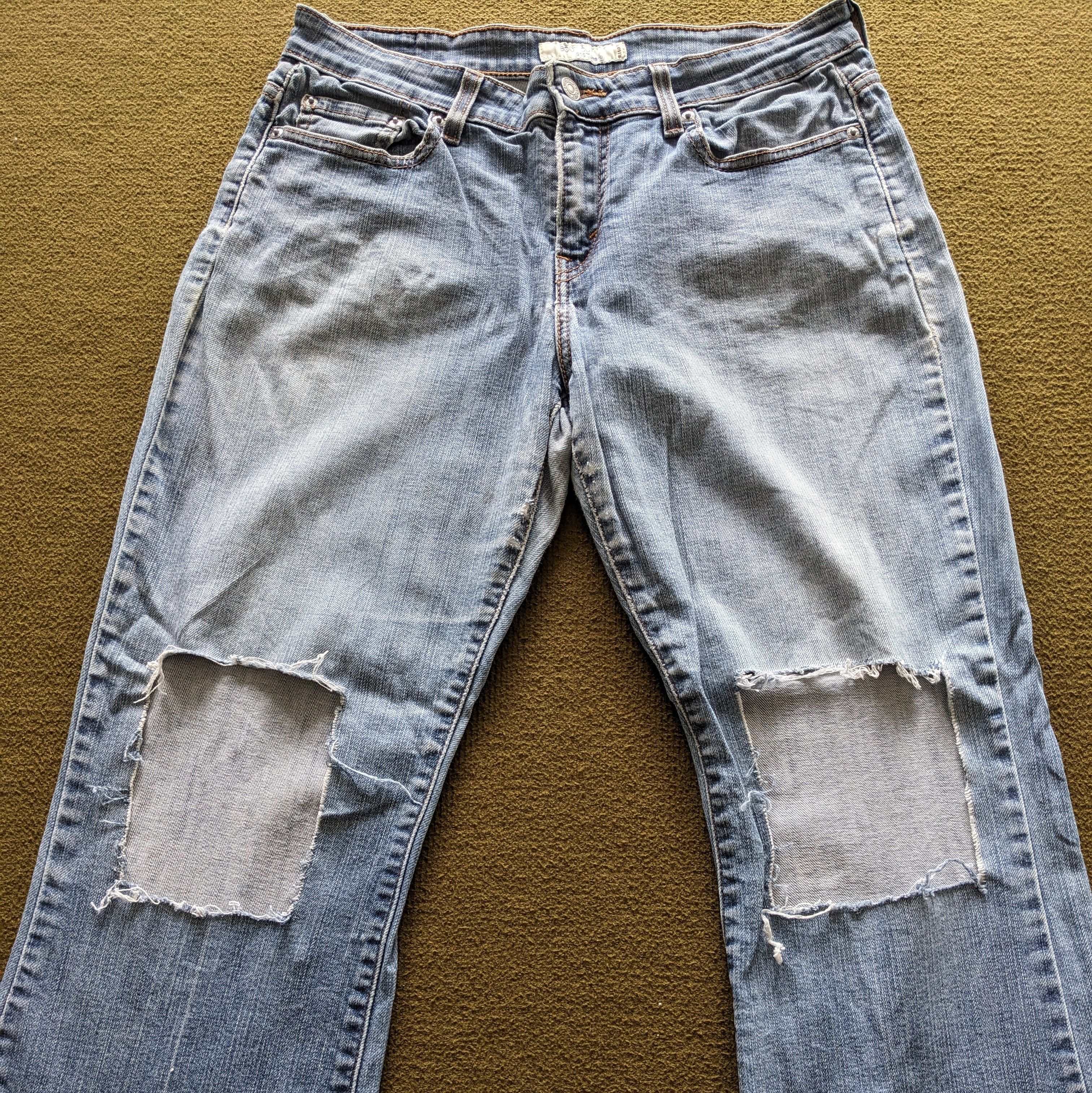 Vintage Vintage Levi's American Brand Distressed Jeans Size US 32 / EU 48 - 2 Thumbnail