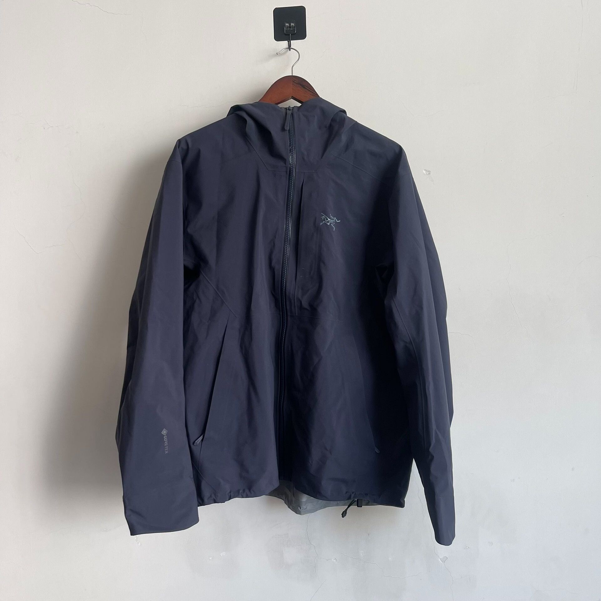 Arc'teryx Arcteryx RALLE Jacket Gore-Tex Blue Black Size US L / EU 52-54 / 3 - 1 Thumbnail