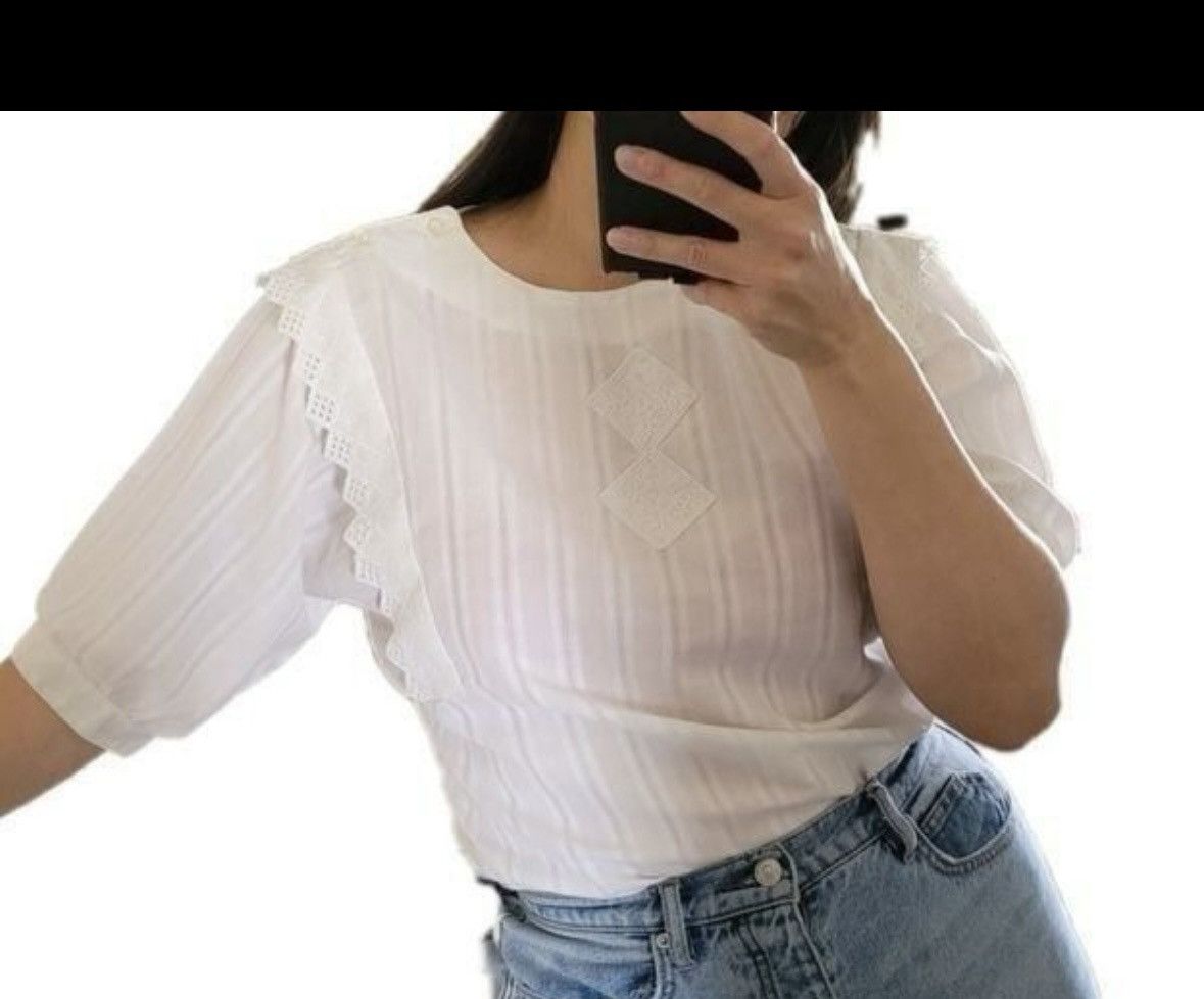 Vintage Pierre Lamonte S-M cream ivory lace eyelet Vintage cottage Size M / US 6-8 / IT 42-44 - 1 Thumbnail
