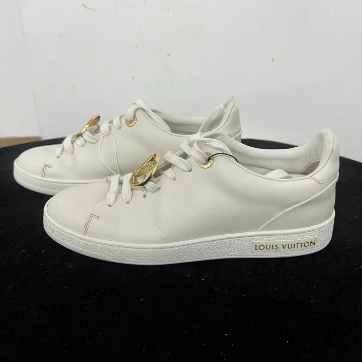 Louis Vuitton Louis Vuitton Frontrow White Low-top Sneakers -2508 Size US 4 / IT 34 - 1 Thumbnail