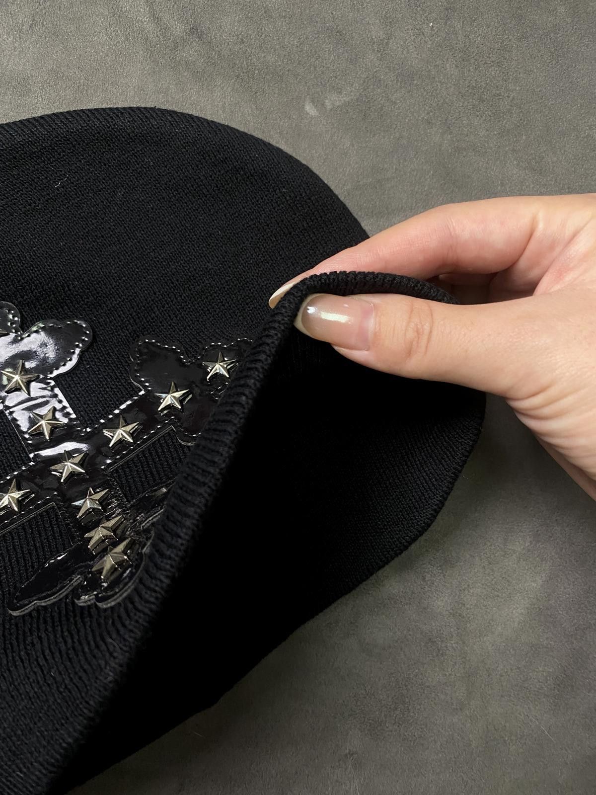 Japanese Brand Worship Cross Leather Patch No Cuff Knit Beanie Black Hat OS Size ONE SIZE - 5 Thumbnail