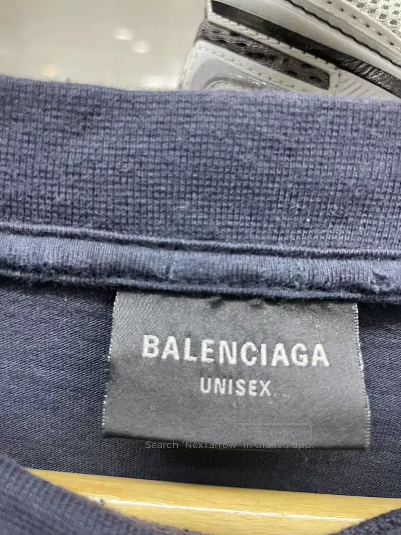 Balenciaga Balenciaga Glitter worn out destroyed short sleeve Size US L / EU 52-54 / 3 - 5 Thumbnail