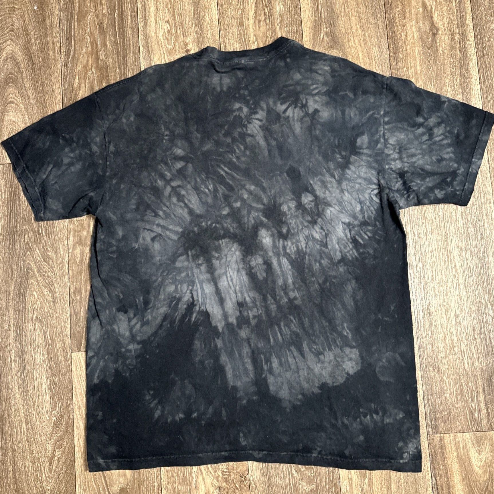 Vintage VINTAGE The Mountain Nature T-Shirt XL Black Men 2XL Cosby Dragon Tie Dye NATURE 90s 2000s Mens Size US XL / EU 56 / 4 - 5 Thumbnail
