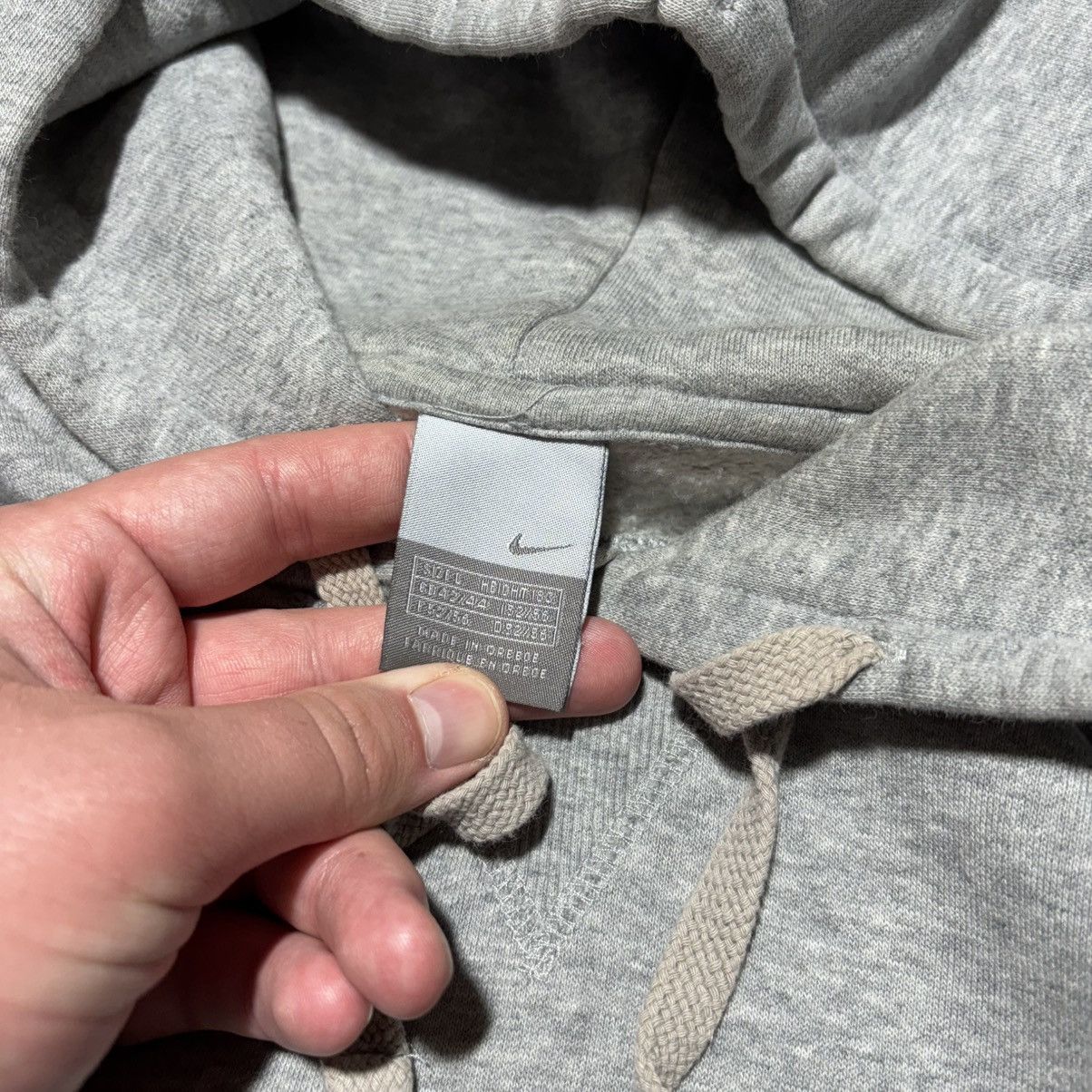 Nike Vintage Nike Mini Swoosh Baggy Hoodie L Size US L / EU 52-54 / 3 - 3 Thumbnail