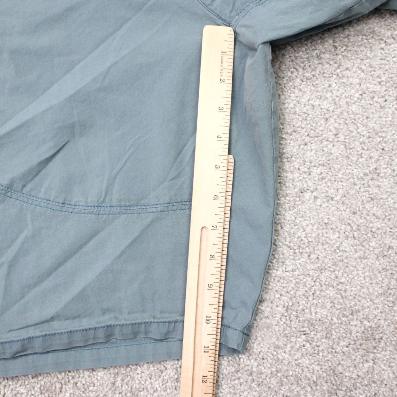 Vintage Kuhl Shorts Womens 22W Blue Stretch Spire 11" Zip Cargo Hiking Utility Outdoor Size 40" / US 18 - 3 Thumbnail