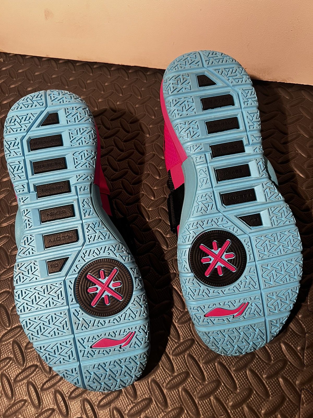 Li-Ning NEW LiNing Way of Wade 7 WoW Size 14.5 Shoes South Beach Size US 14 / EU 47 - 7 Thumbnail