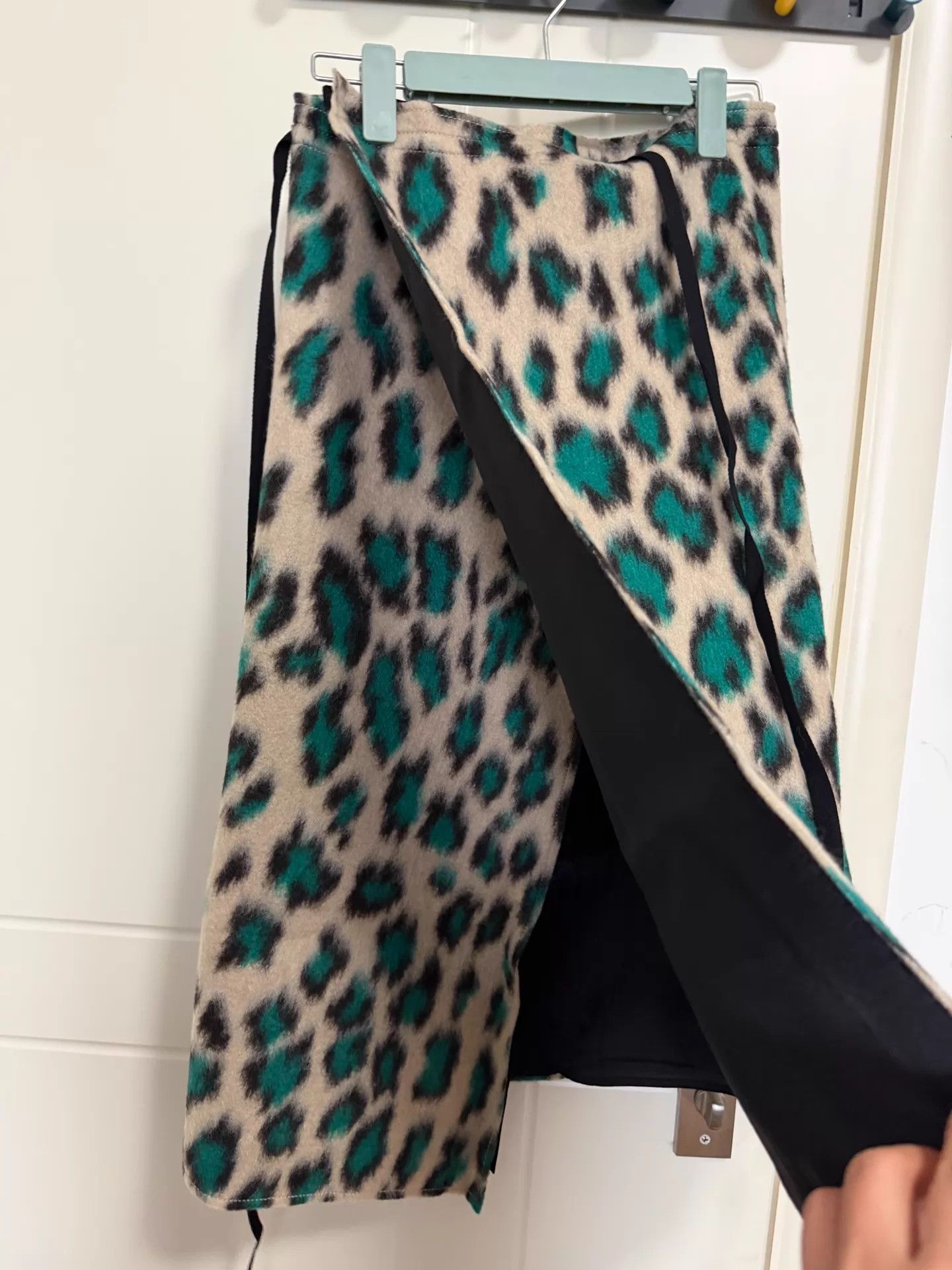 MM6 mm6 women's wool leopard print skirt 72 Size 25" / US 0 / IT 36 - 2 Thumbnail