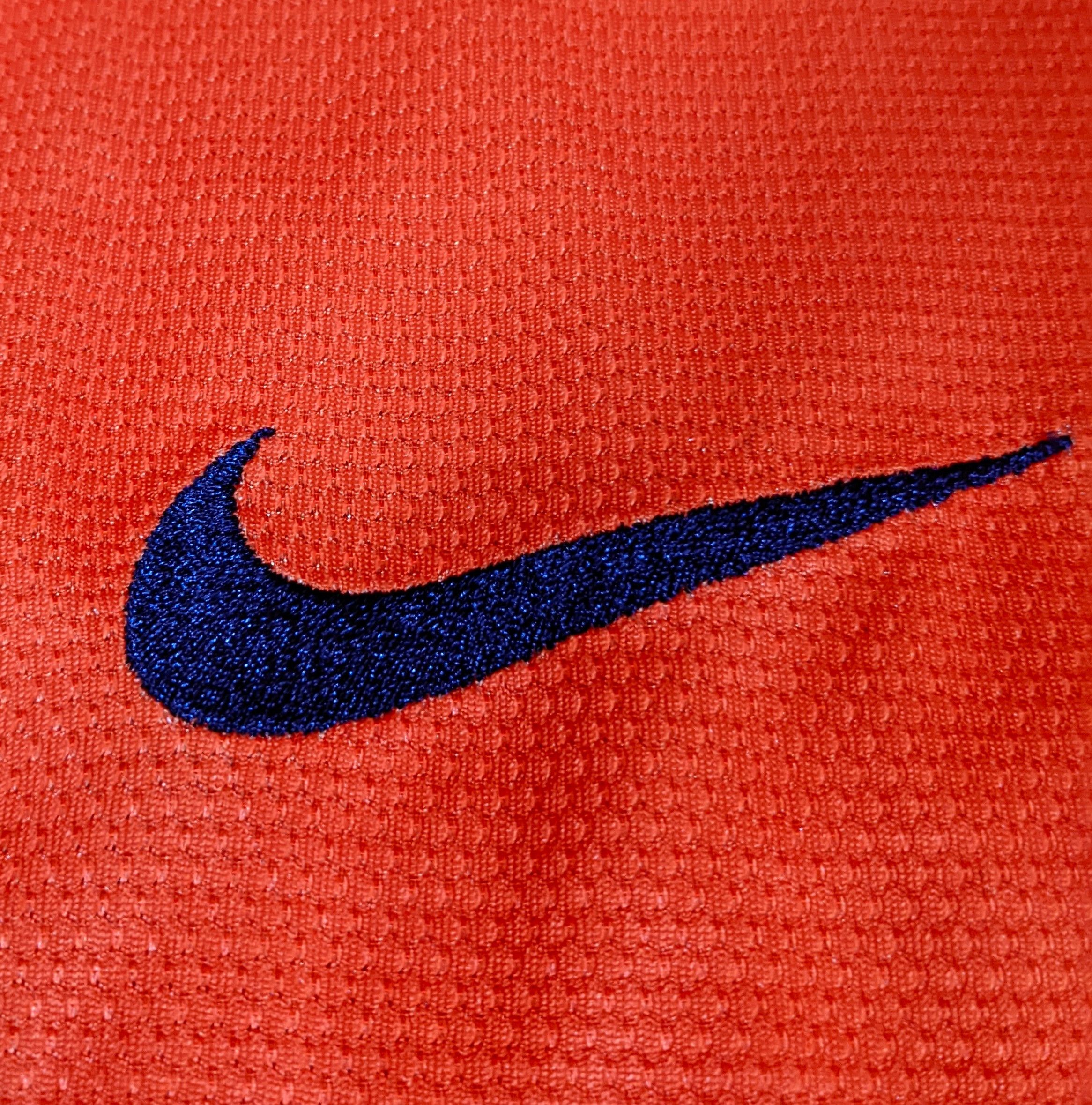 Nike Barcelona 2012-13 Lionel Messi away jersey football shirt Size US M / EU 48-50 / 2 - 13 Thumbnail