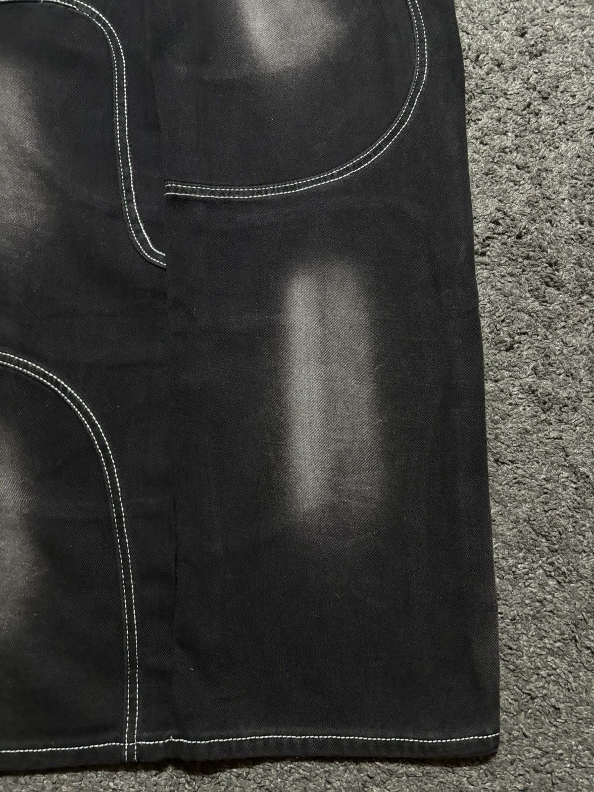 Jean × Vintage Vintage very rare abstract art black white baggy jeans denim Size US 33 - 9 Thumbnail