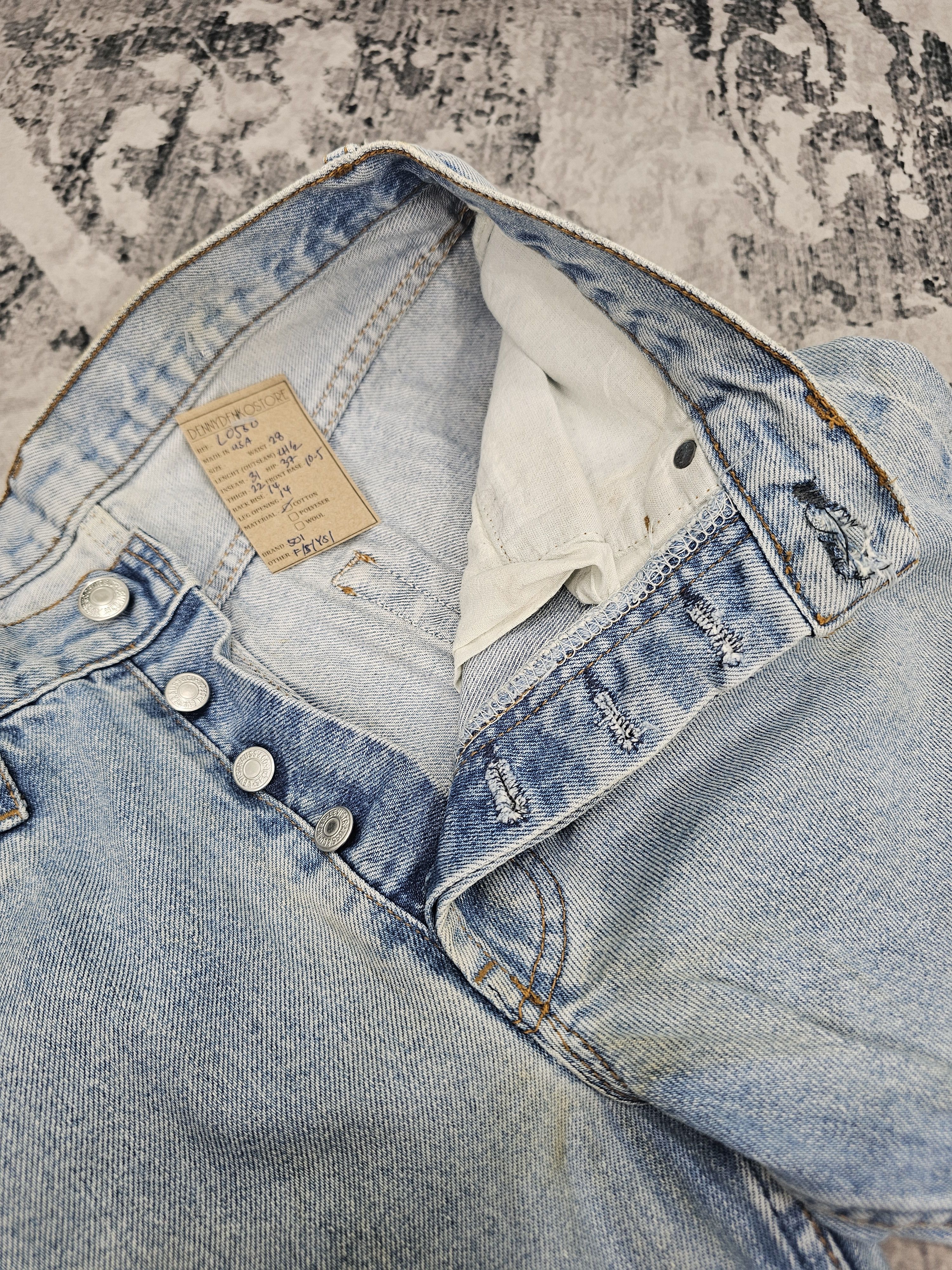 Levi's Vintage Clothing Vtg 90's LEVIS 501 Stain Faded Jeans Made In USA L0550 Size US 28 / EU 44 - 12 Thumbnail