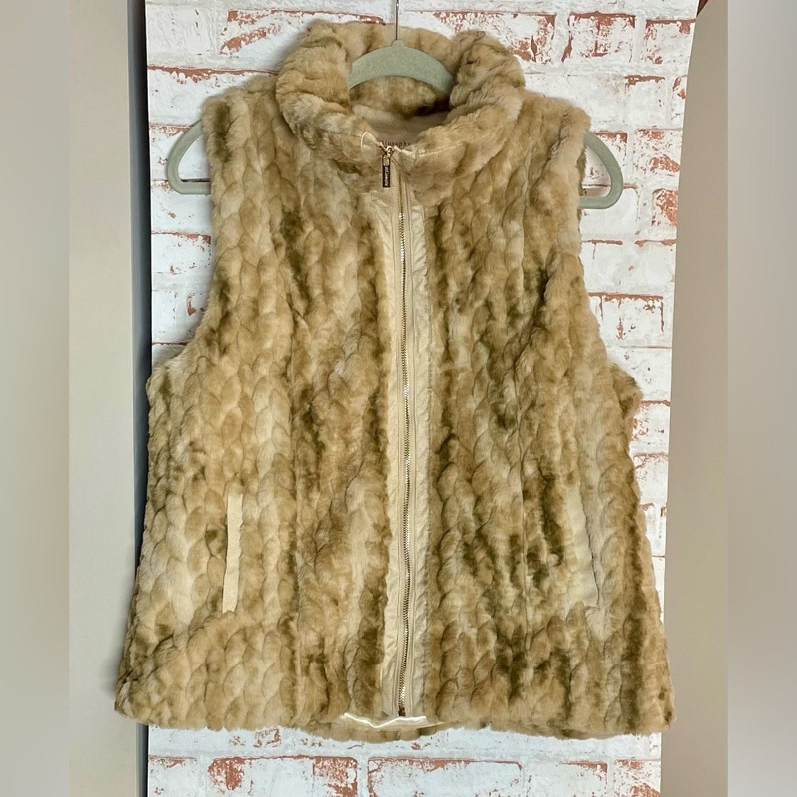 Philosophy di Lorenzo Serafini NWT Philosophy Faux Fur Vest in Beige Size L / US 10 / IT 46 - 1 Thumbnail