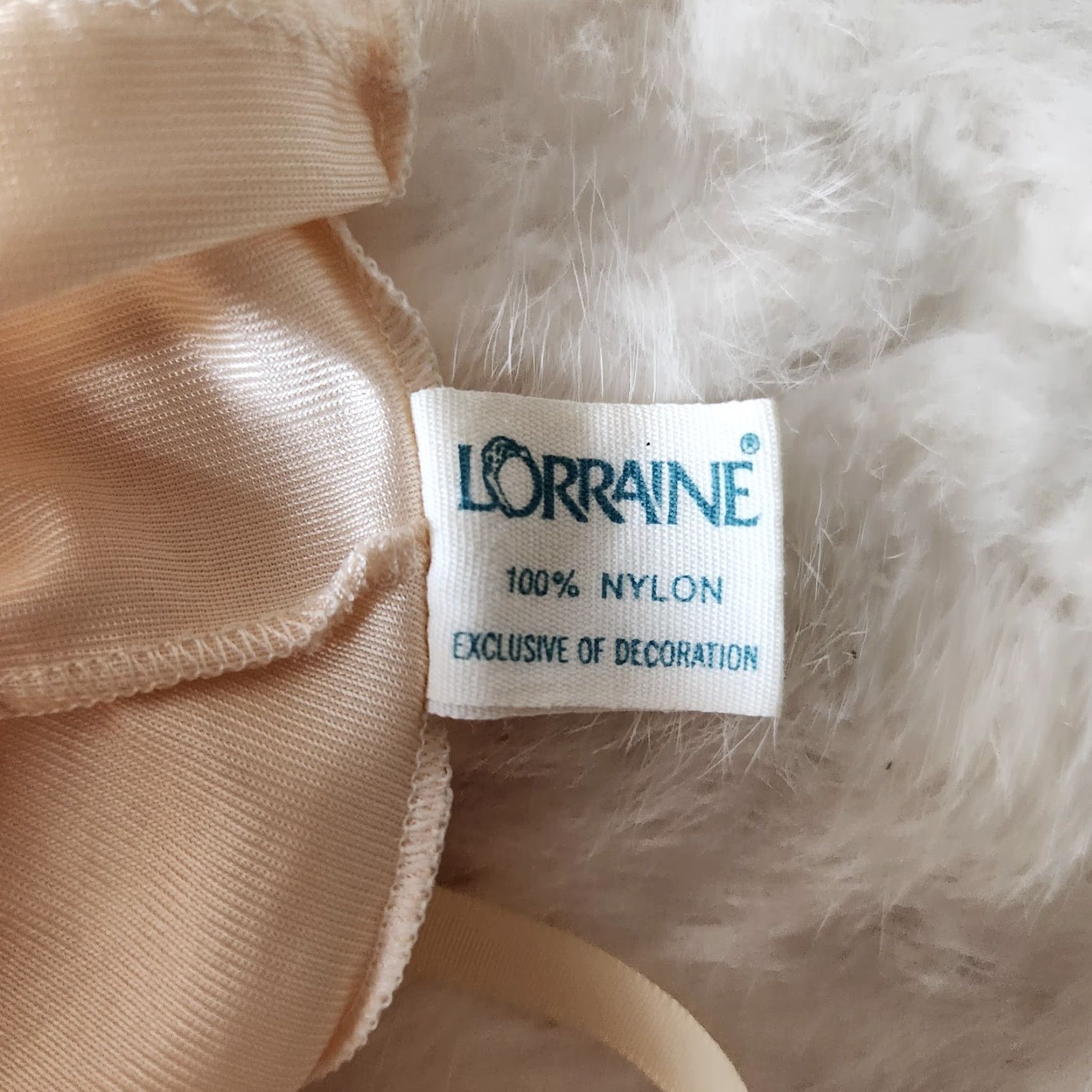 Vintage Lorraine Slip Dress Vintage Beige Satin Lace Tall/Small Size S / US 4 / IT 40 - 6 Thumbnail