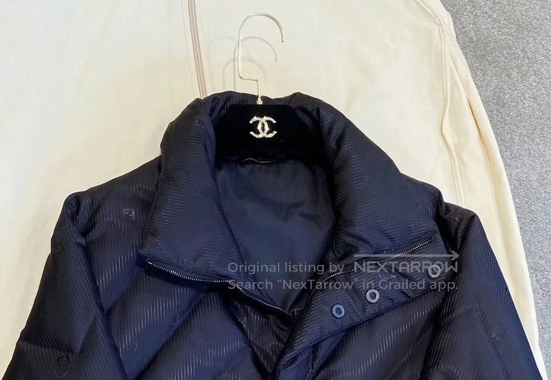 Fendi Fendi Men's Striped Black Down Coat. Size US XL / EU 56 / 4 - 3 Thumbnail