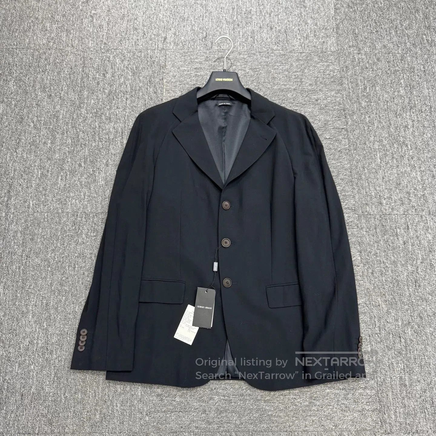 Giorgio Armani Giorgio Armani Wool Blazer. Size US M / EU 48-50 / 2 - 1 Thumbnail