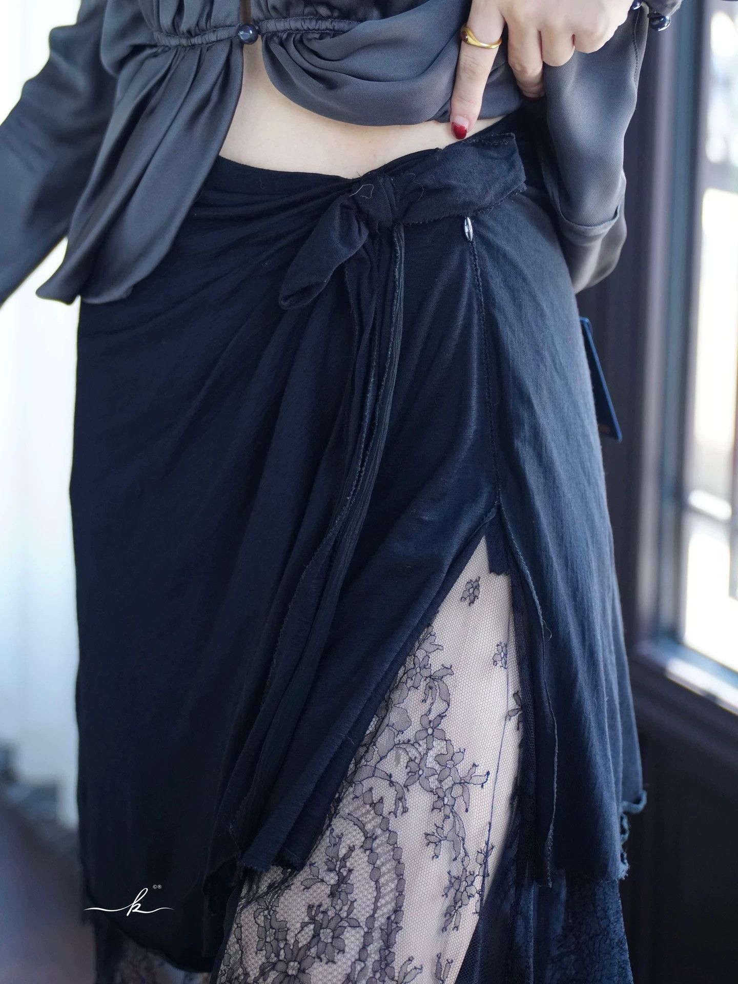 Louis Vuitton LV Silk Wool-Lace Side-Slit Ballet Skirt 38 (M) NWT Size 26" / US 2 / IT 38 - 7 Thumbnail